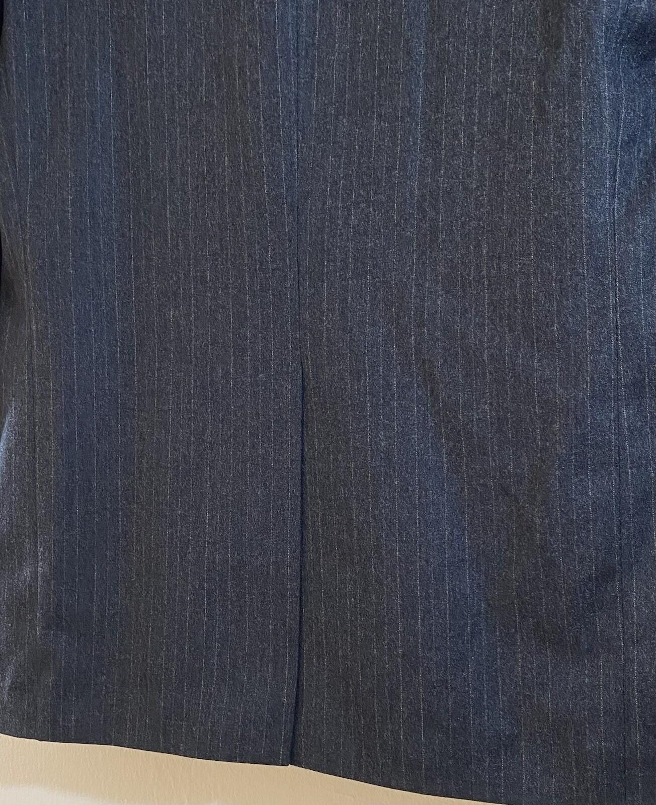 Brooks Brothers Brooks Brothers 43R Charcoal Pin Stripe Three Button Blazer Size 38R - 4 Thumbnail