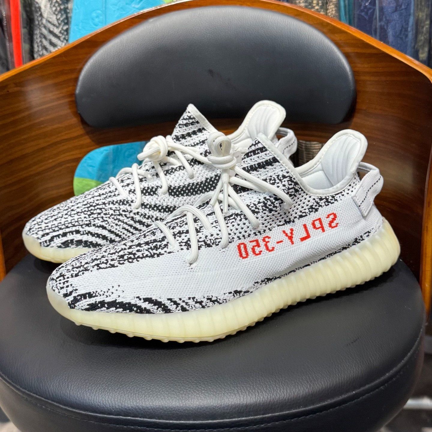 Adidas Adidas YEEZY350 White Lowtop Sneakers 11 Men Size US 11 / EU 44 - 1 Thumbnail
