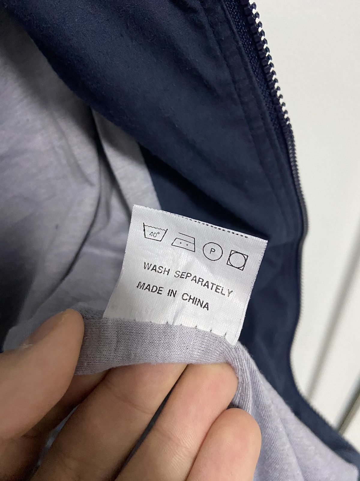 Asics × Vintage Asics tiga windbreaker big logo vintage zip Size US S / EU 44-46 / 1 - 7 Thumbnail