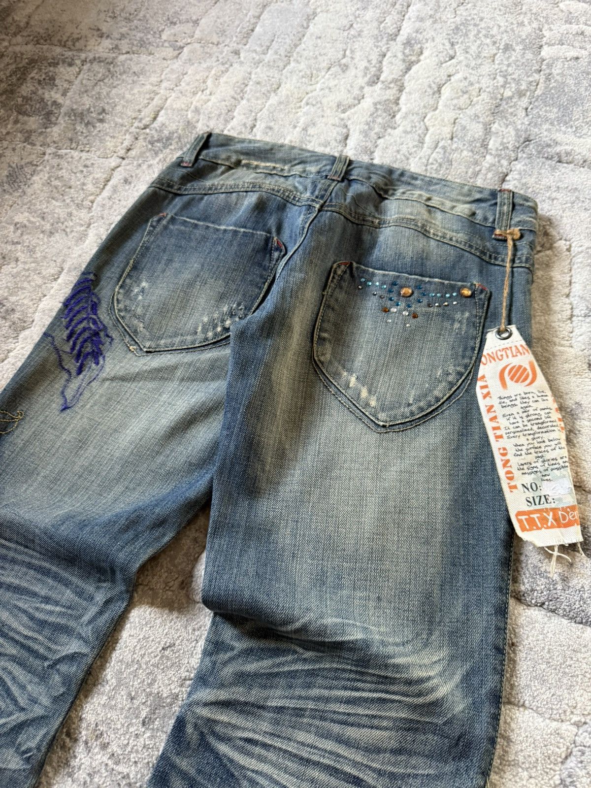 If Six Was Nine Studded Gemstone Claw Mark Muddy Wash Japanese Flared Jeans Size US 29 - 19 Thumbnail