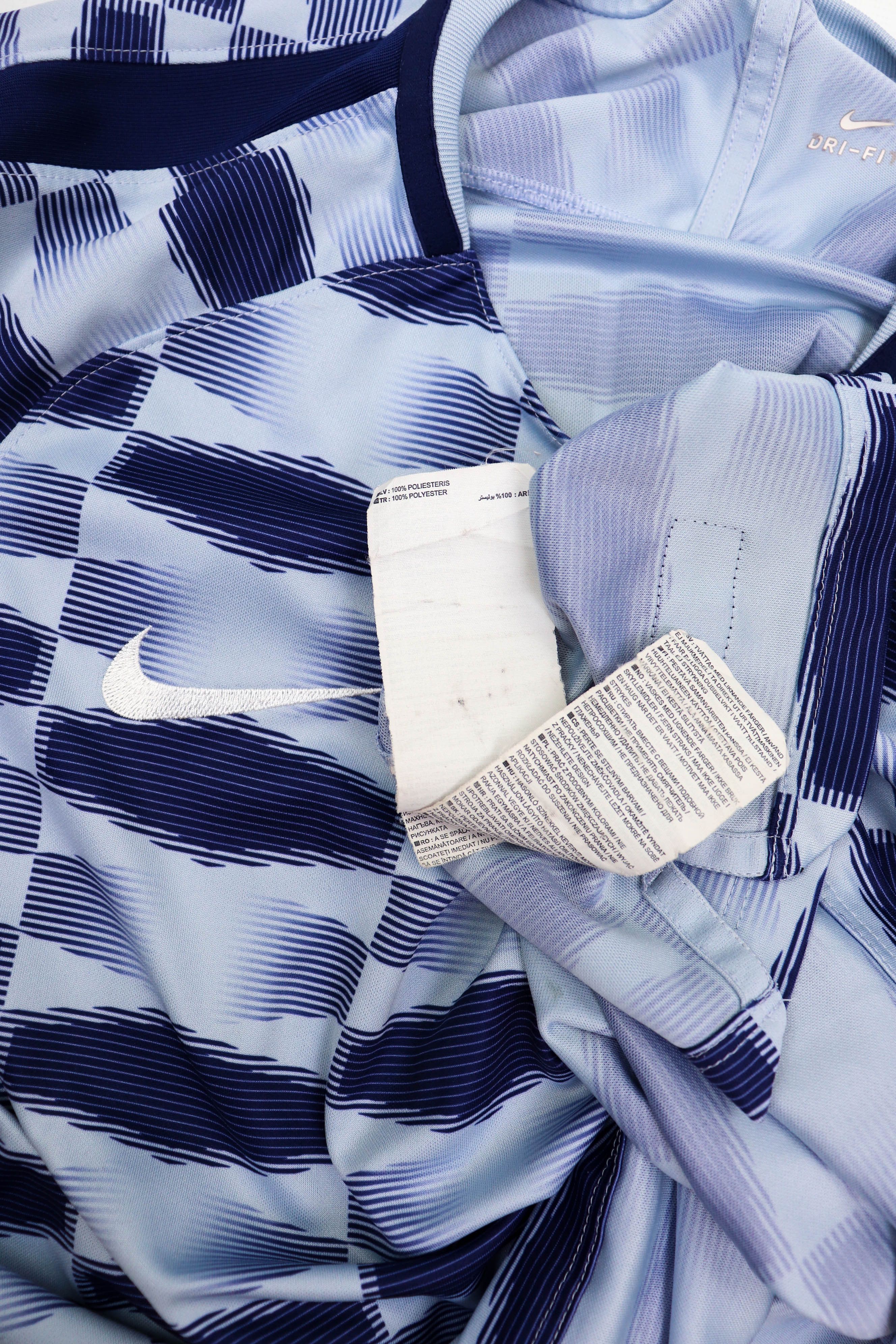Nike NIKE Dri-Fit Tottenham SPURS Abstract Graphics Soccer Jersey Size US L / EU 52-54 / 3 - 9 Thumbnail