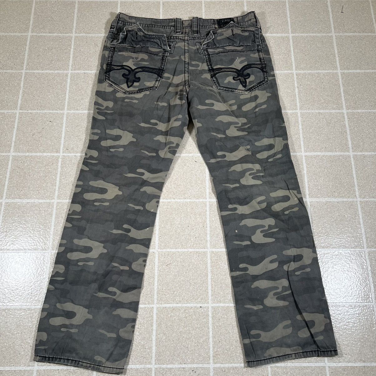 Rock Revival ROCK REVIVAL MEN'S 38 X 33 CAMOUFLAGE CAMO PANTS Size US 38 / EU 54 - 1 Thumbnail
