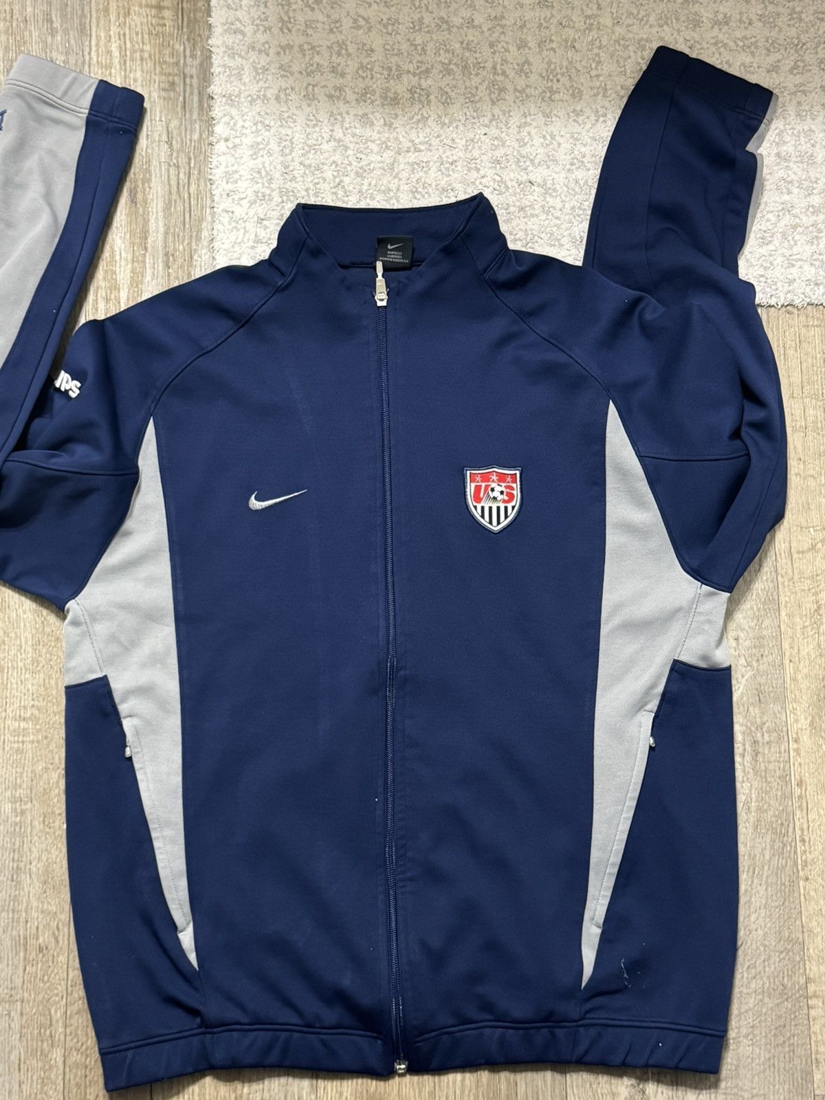 Nike Nike USA Y2K Soccer Jacket Size US L / EU 52-54 / 3 - 6 Thumbnail