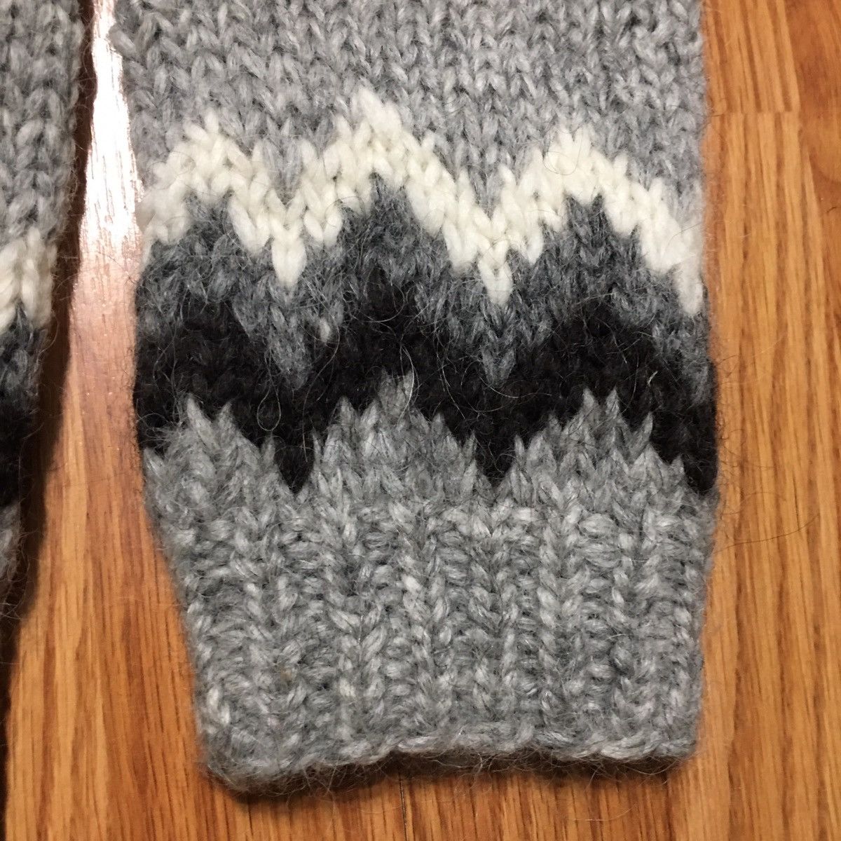 Dale Of Norway × Handmade The Handkniting Association of Iceland Sweater Cardigan Size L / US 10 / IT 46 - 8 Thumbnail
