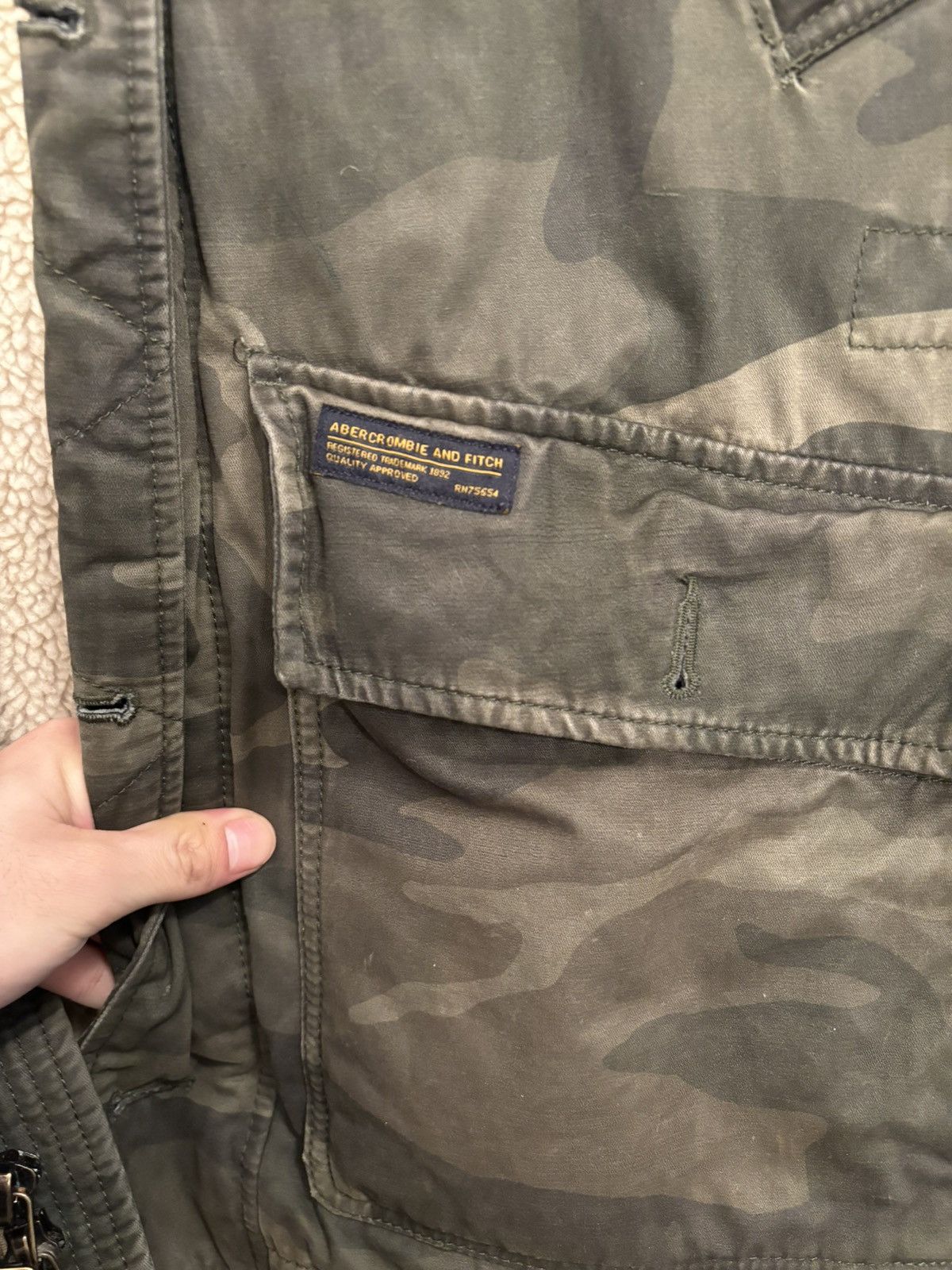Abercrombie & Fitch Green camouflage parka with faux fur hood Size US S / EU 44-46 / 1 - 6 Thumbnail