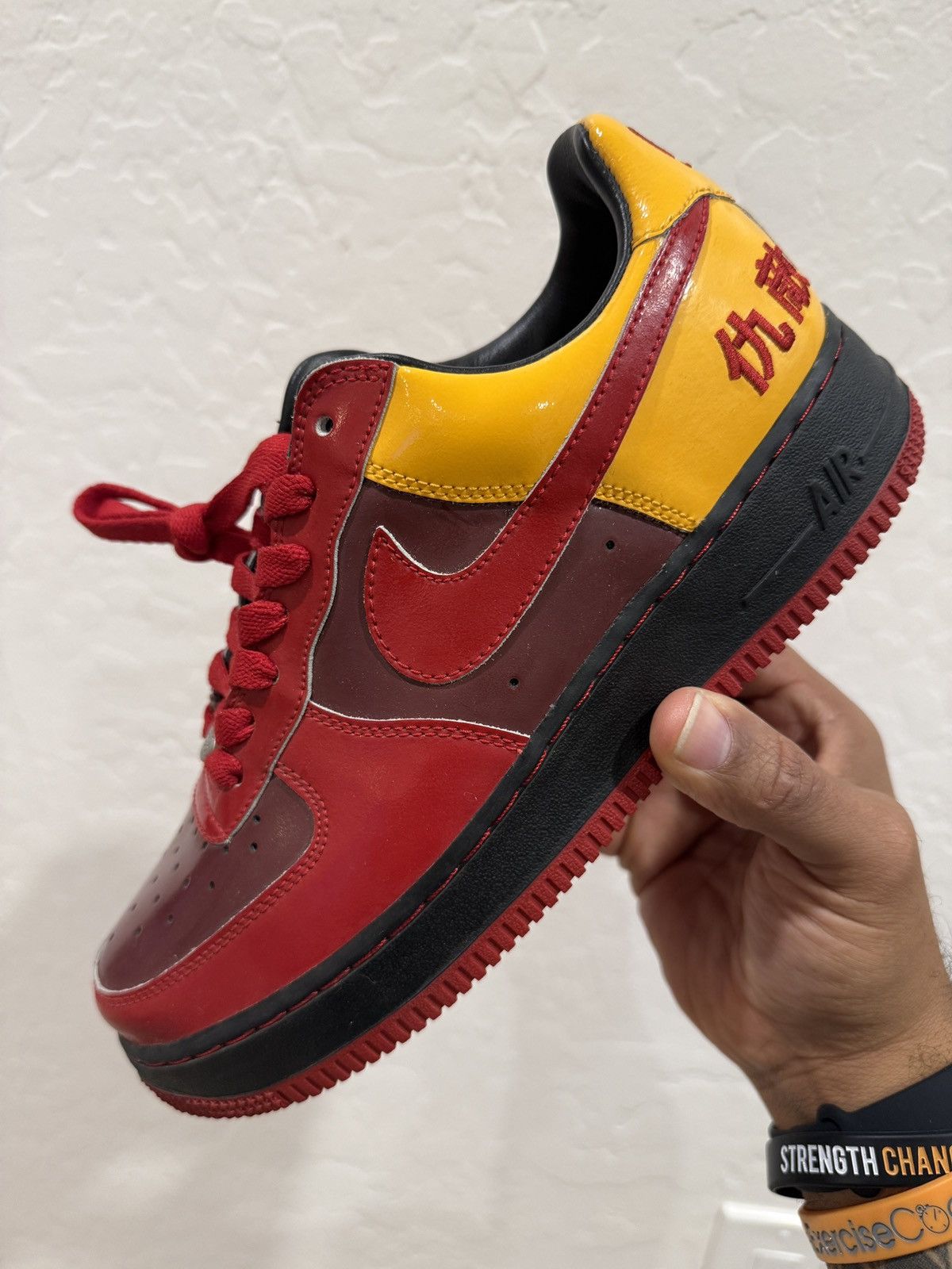 Nike Nike Air Force 1 Low “Chamber of Fear - Hater” 311729-661 DS Size US 7 / EU 40 - 1 Thumbnail
