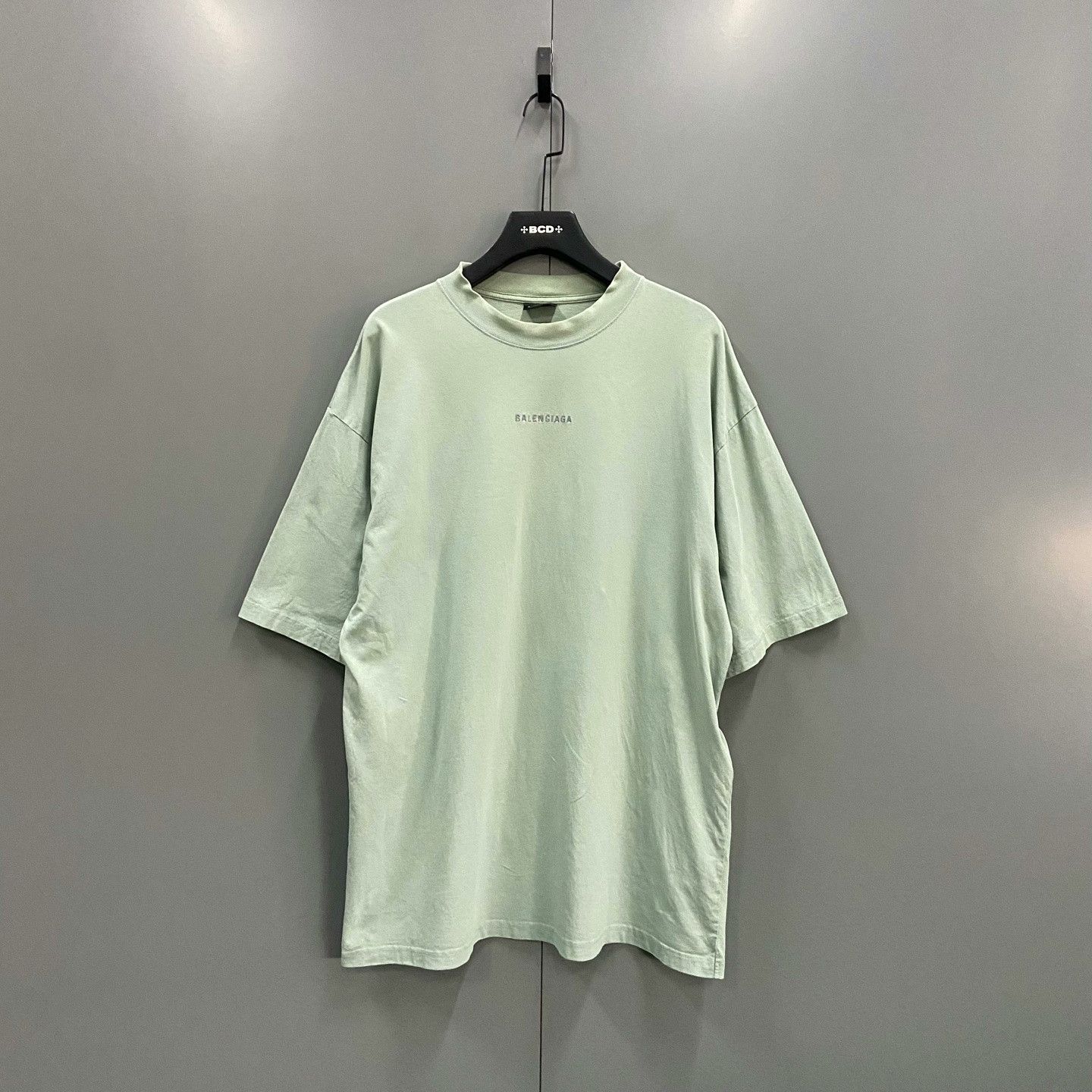 Balenciaga Balenciaga Chest Embroidery Short-Sleeve Size US XL / EU 56 / 4 - 1 Thumbnail