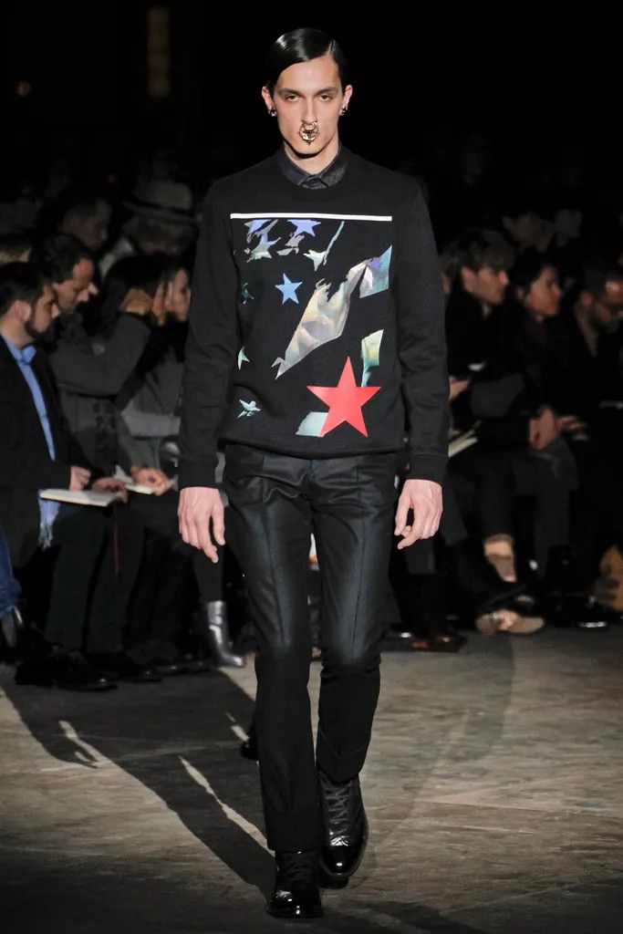 Givenchy Black Runway Apache Star Oversized T-Shirt Size US M / EU 48-50 / 2 - 7 Thumbnail