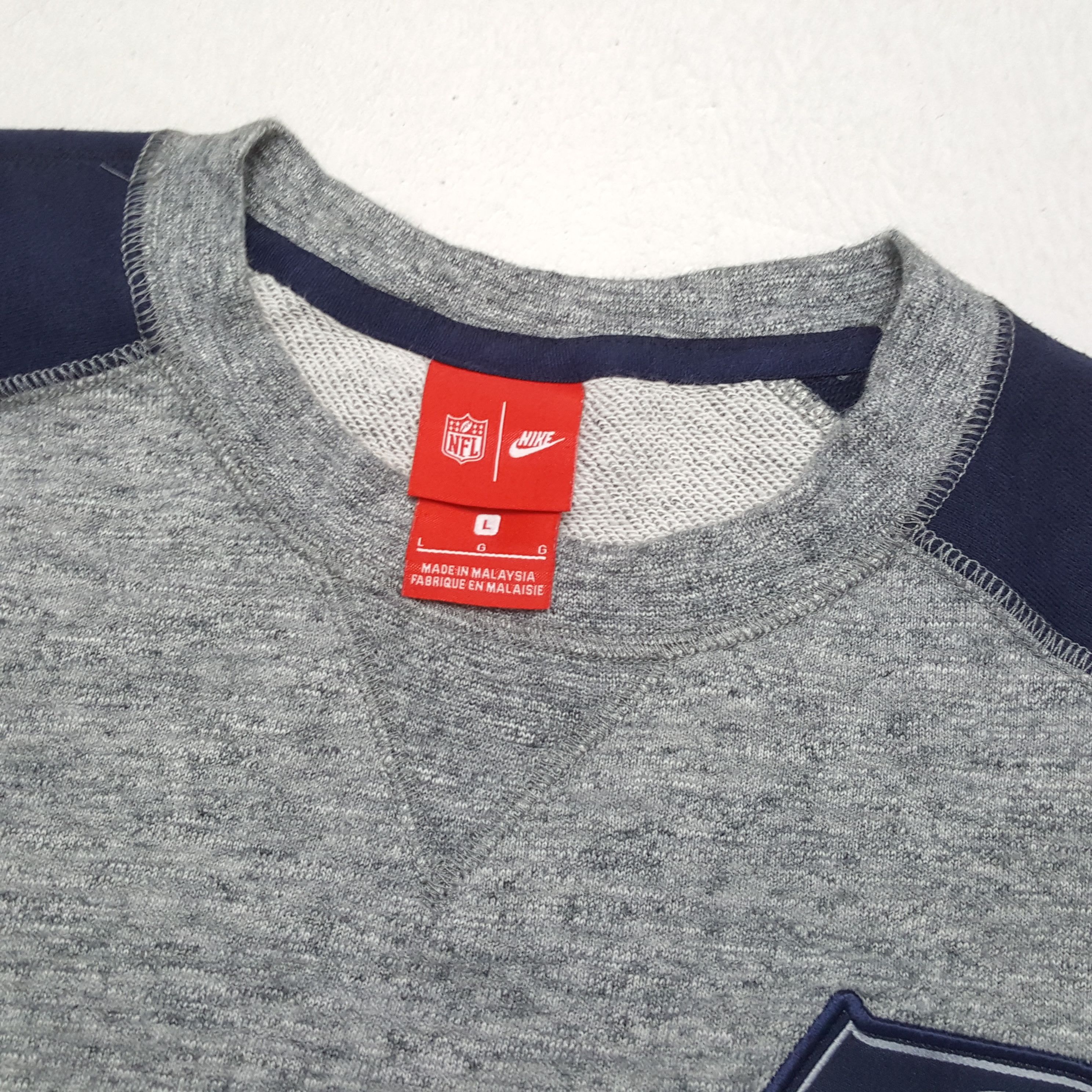 NFL × Nike × Vintage Vintage NIKE SEATLE SEAHAWKS NFL Promo Sweatshirts Size US L / EU 52-54 / 3 - 10 Thumbnail
