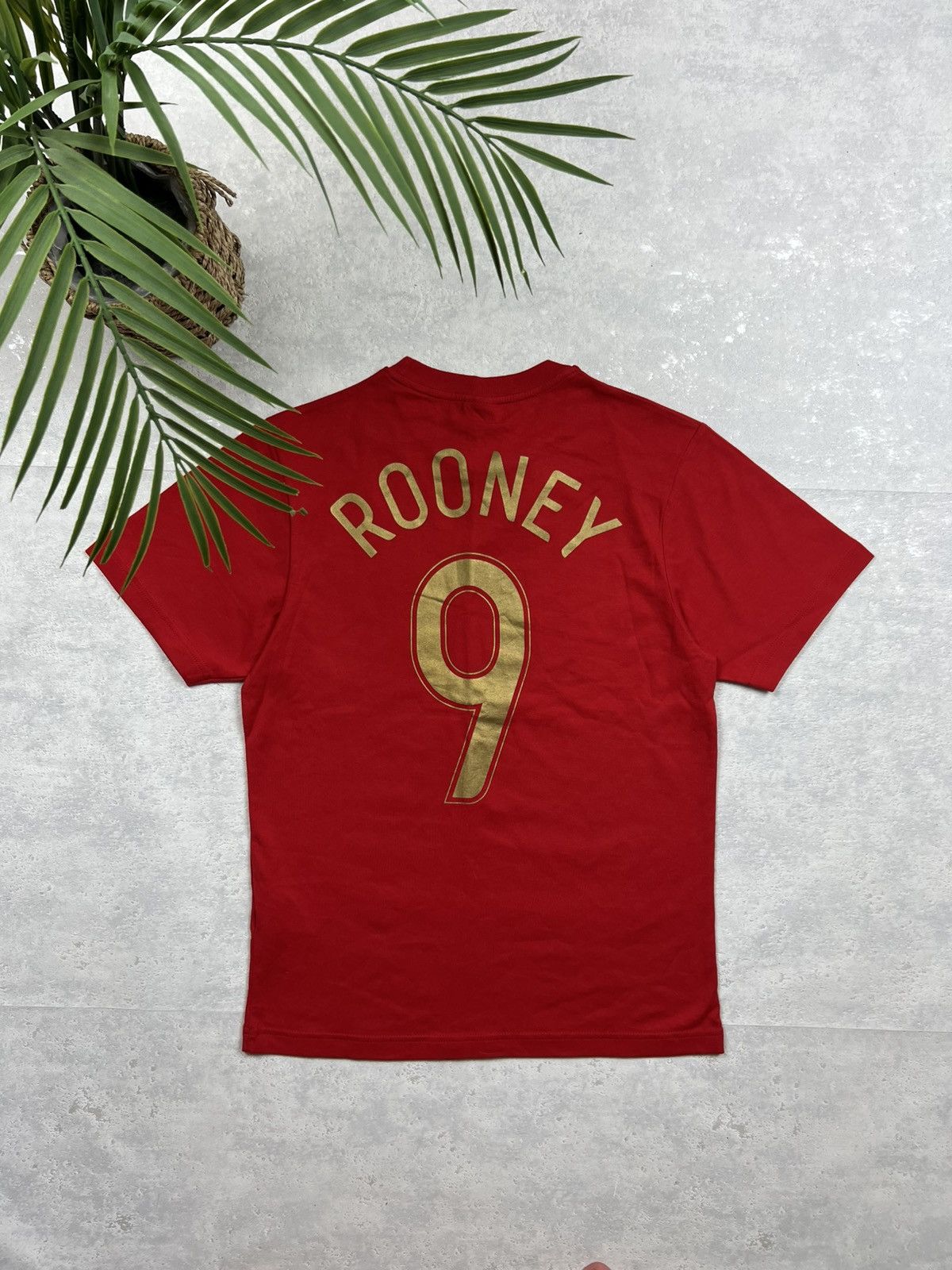 Nike NWT 00s Nike England Rooney Vintage Y2K Soccer Retro T-Shirt Size US S / EU 44-46 / 1 - 2 Thumbnail