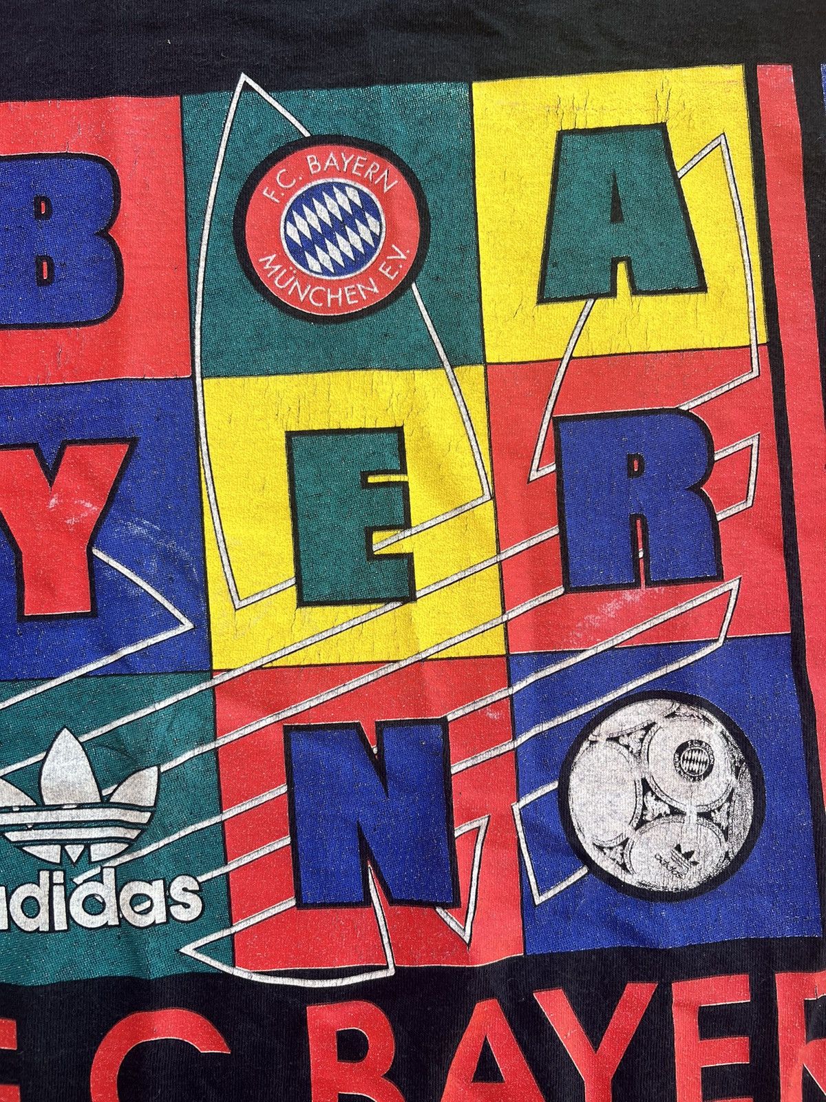 Adidas × Vintage Vtg. Adidas FC Bayern Munchen Tee Size US XL / EU 56 / 4 - 3 Thumbnail