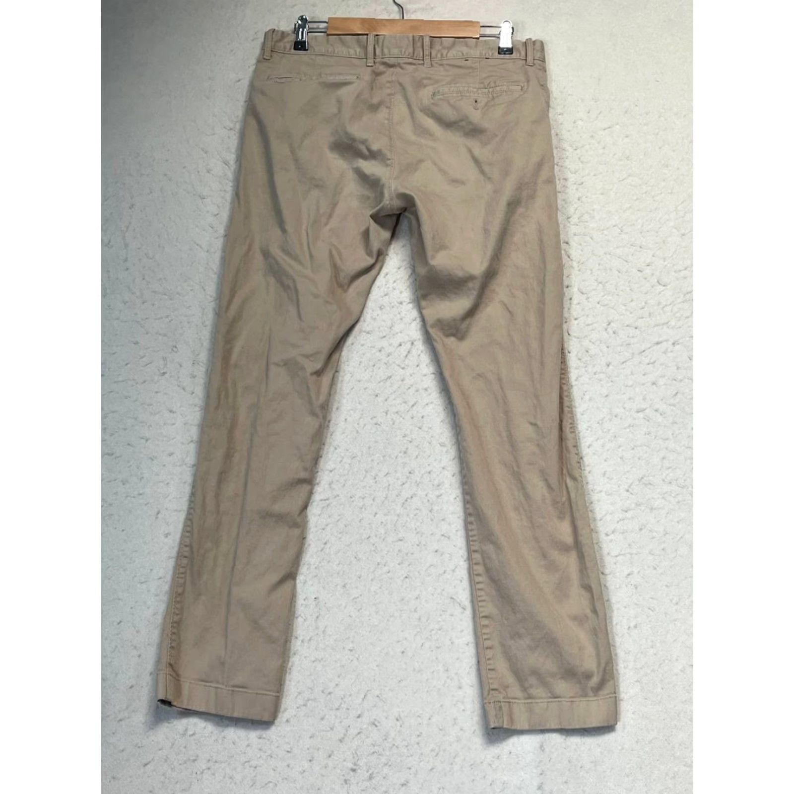 J.Crew J. Crew Mens Chino Pants Flex Slim Khakis Beige 32x32 Regular Size 32 Chino Men Bays 32x32? Size US 32 / EU 48 - 2 Thumbnail