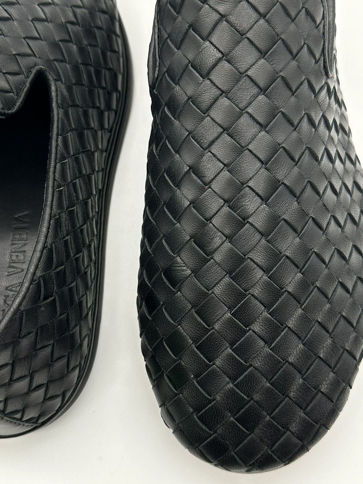 Bottega Veneta Slipper Leather. Size 39 Size US 6 / EU 39 - 14 Thumbnail