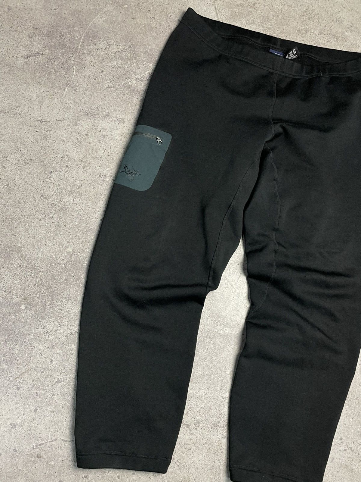 Arc'teryx ARC’TERYX Zip Pocket Polartec Flecce Thermo Pants Size US 34 / EU 50 - 2 Thumbnail