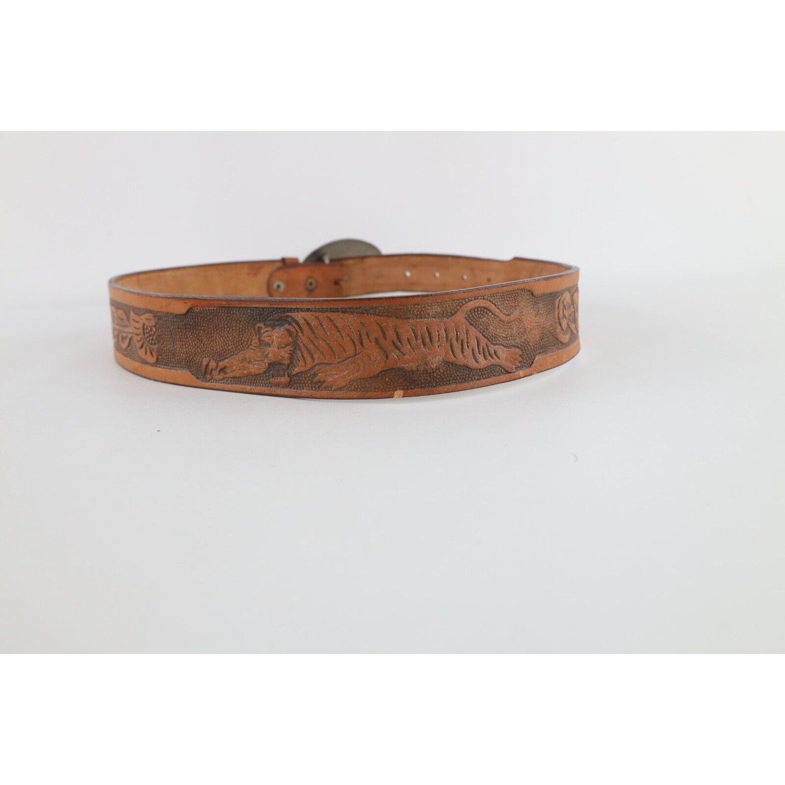 Vintage Vintage 70s Streetwear Flower Floral Tiger Leather Belt Size 36 - 3 Thumbnail