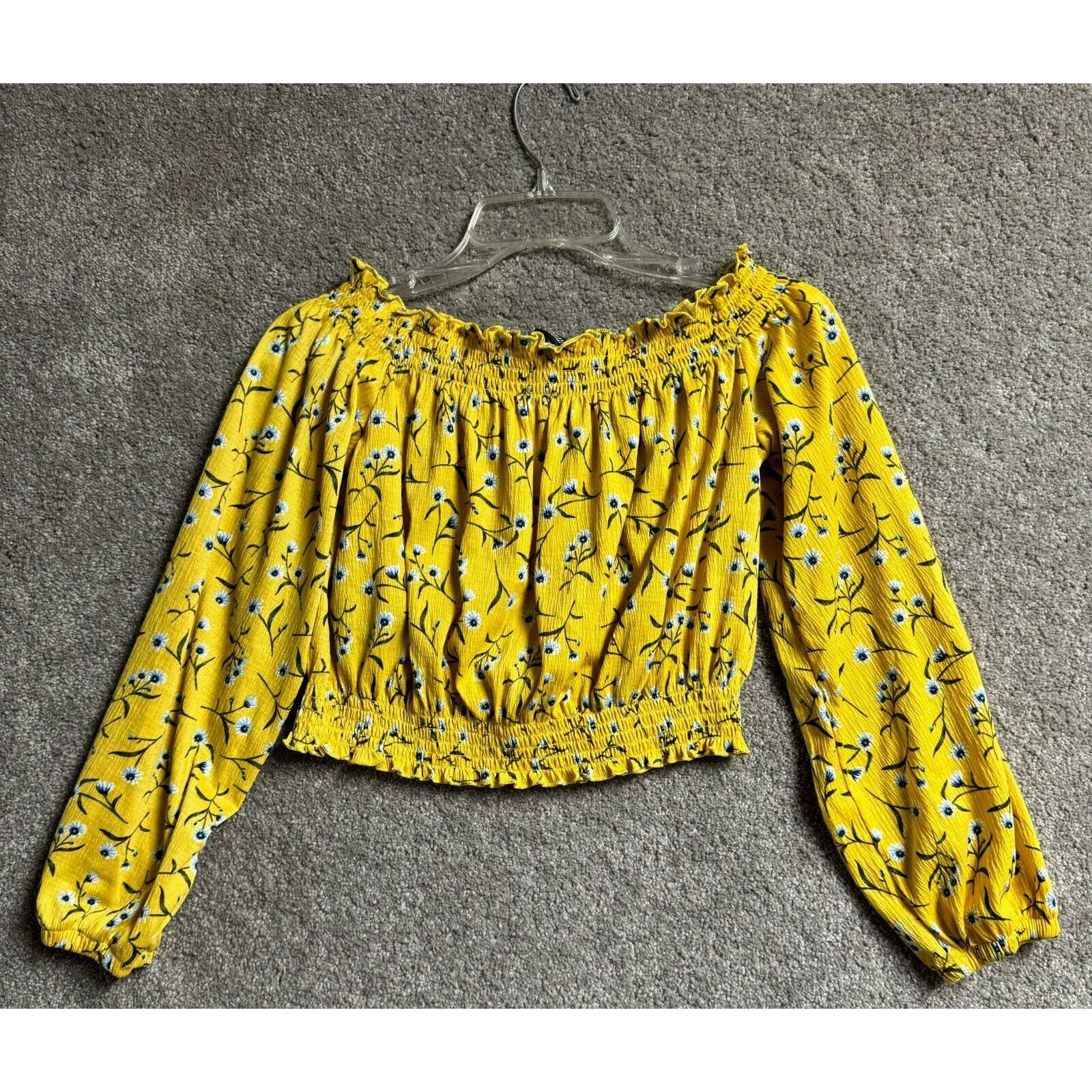 Divided H&M Divided Cropped Top M Cottagecore Floral Peasant Smocked Size M / US 6-8 / IT 42-44 - 5 Thumbnail