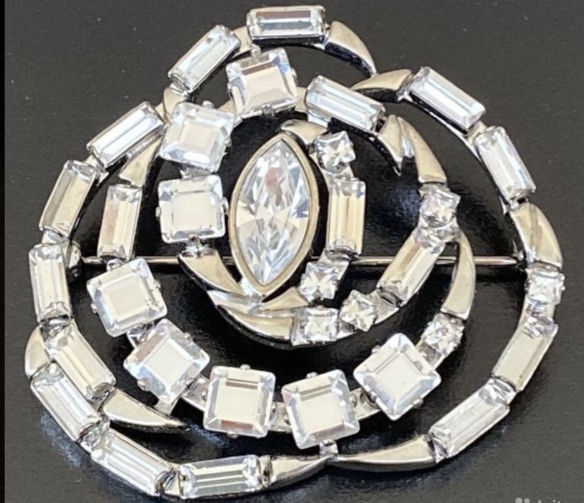 Gucci limited Edition Gucci Rhodium GG Played Crystal brooch Size ONE SIZE - 3 Thumbnail