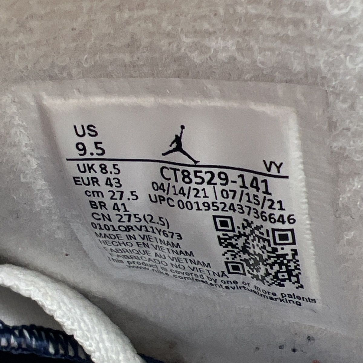 Jordan Brand Air Jordan 6 midnight navy Size US 9.5 / EU 42-43 - 9 Thumbnail