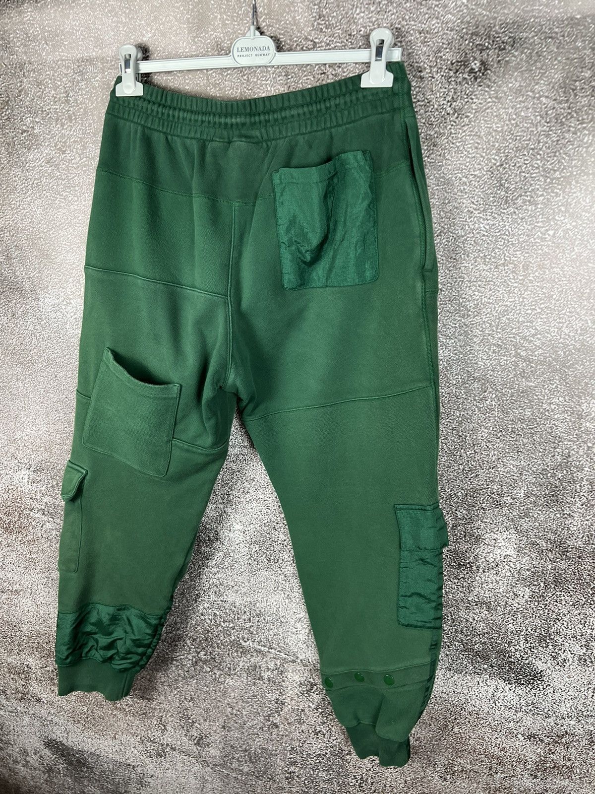 Adidas × Ivy Park Adidas x Ivy Park 4all cargo unisex Beyoncé sweat pants y2k Size US 34 / EU 50 - 10 Thumbnail