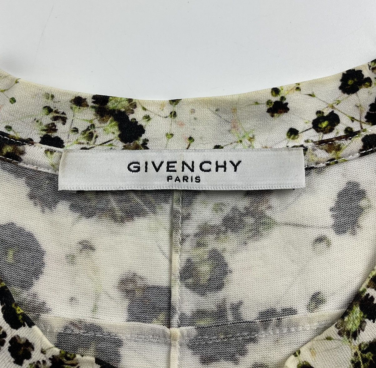 Givenchy Givenchy S/S'15 Floral Tee Size US M / EU 48-50 / 2 - 5 Thumbnail