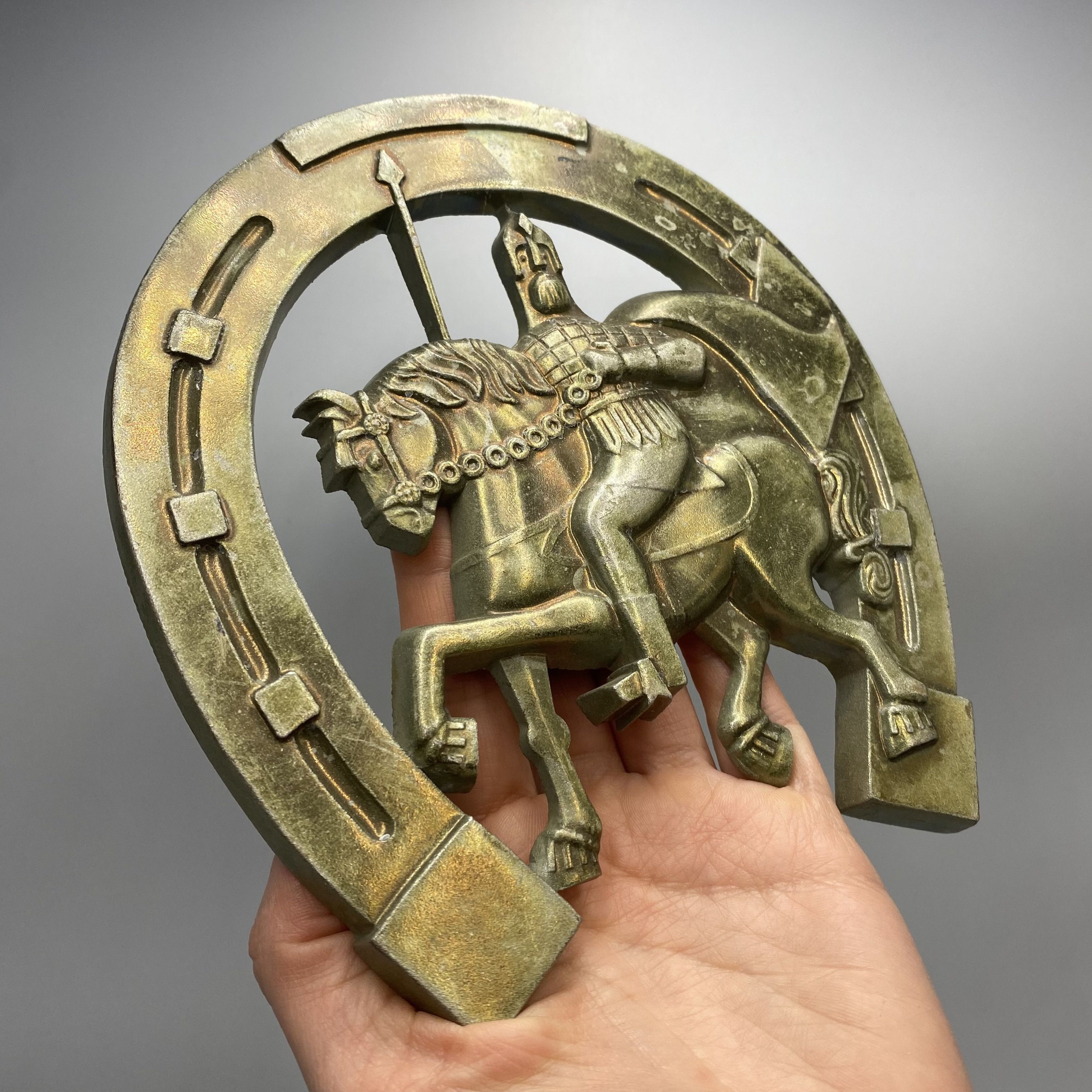 Vintage Vintage Soviet Metal Horseshoe Wall Plaque Warrior Knight Size ONE SIZE - 3 Thumbnail