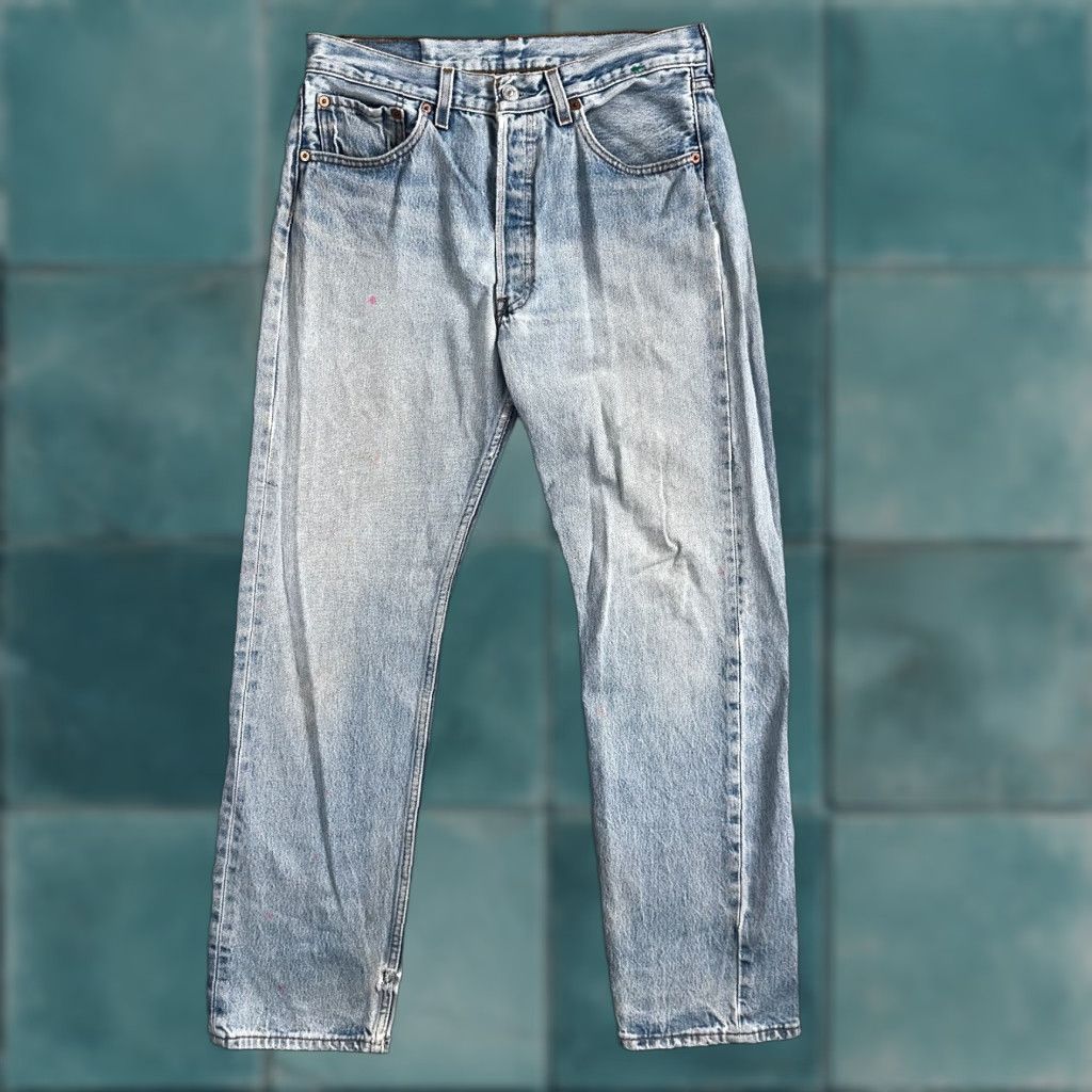 Levi's VINTAGE Levi's 501 Jeans 90s Mexico Light Blue Denim 33x34 Straight Mens Regular 30x29/34 Inseam 34 501 Series Classic Comfort Size US 33 - 1 Thumbnail
