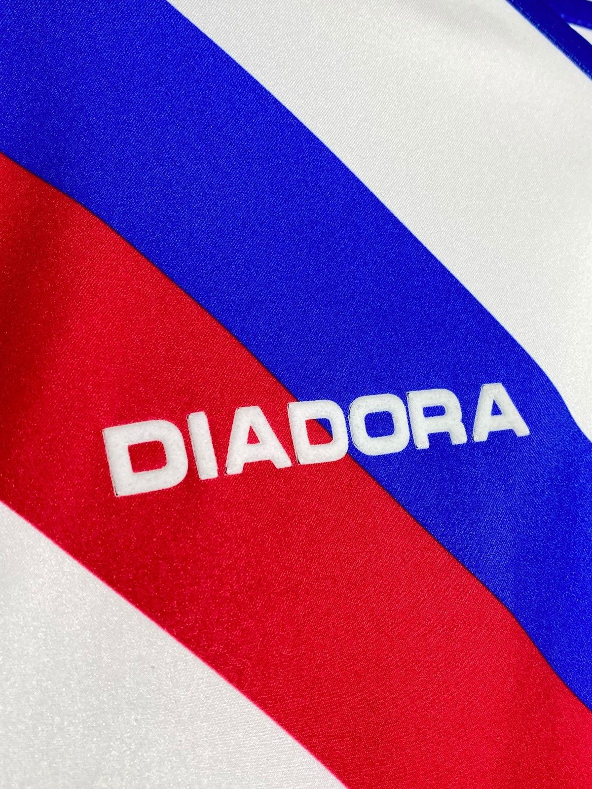 Diadora 🔥 2004 DIADORA RANGERS FC CARLING JERSEY UK SCOTLAND VIBES Size US L / EU 52-54 / 3 - 6 Thumbnail