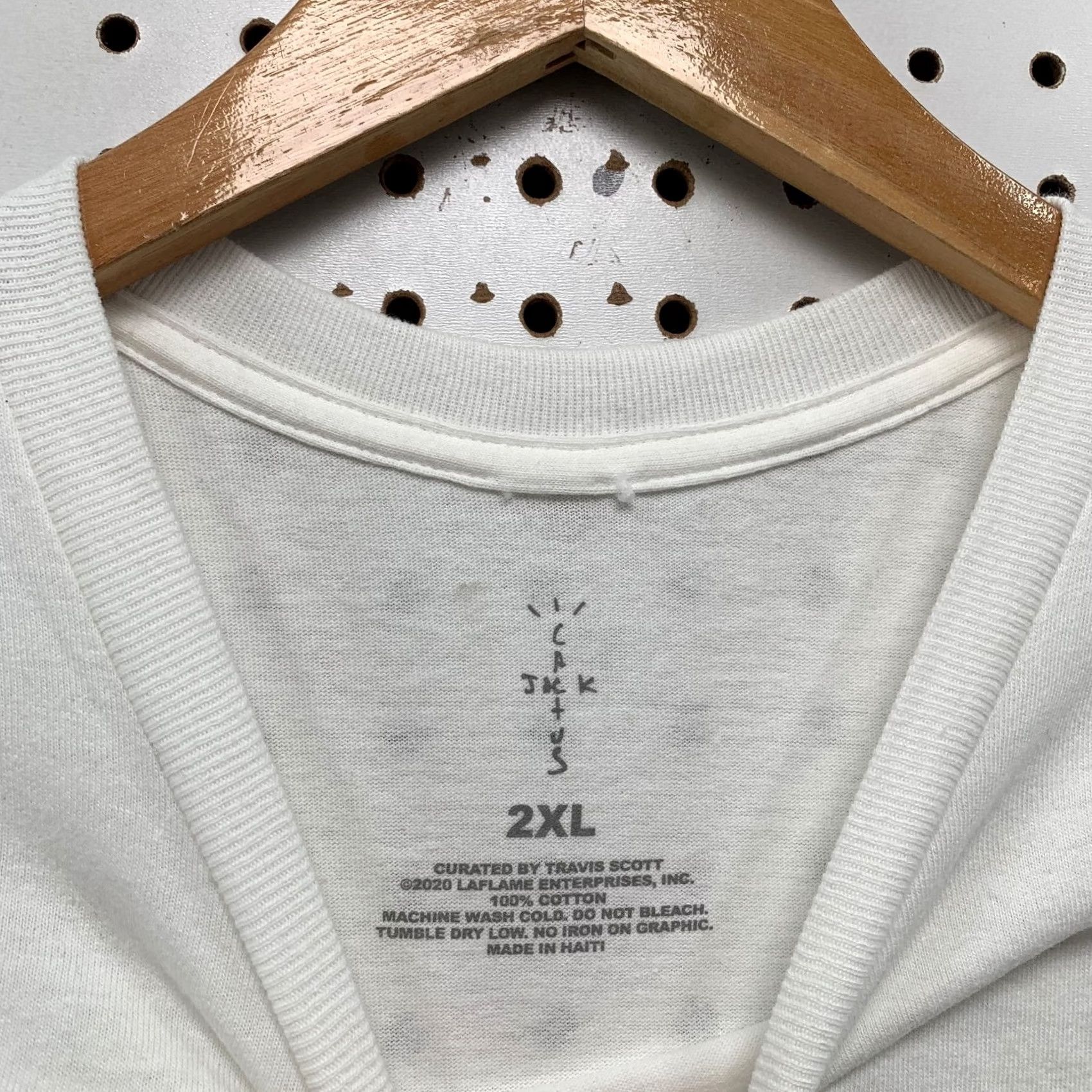 Travis Scott Cactus Jack Travis Scott T Shirt Mens White Essential Short Sleeve Skate Hip Hop 2XL Mens White Short Sleeve T-Shirt Size US XXL / EU 58 / 5 - 3 Thumbnail