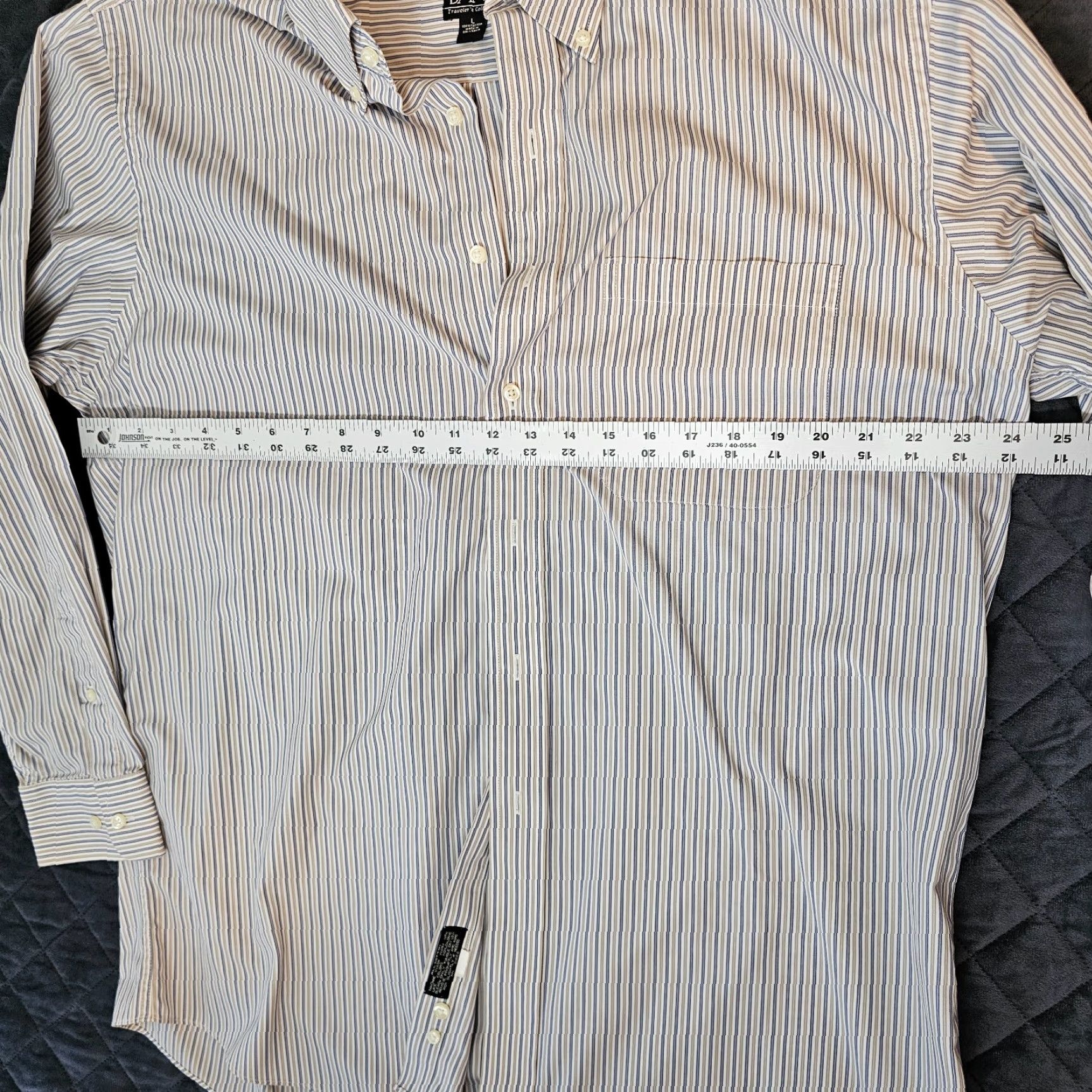 Jos. A. Bank Jos A Bank Traveler's Collection Mens L Long Sleeve Button Down White Blue Shirt Size US L / EU 52-54 / 3 - 6 Thumbnail