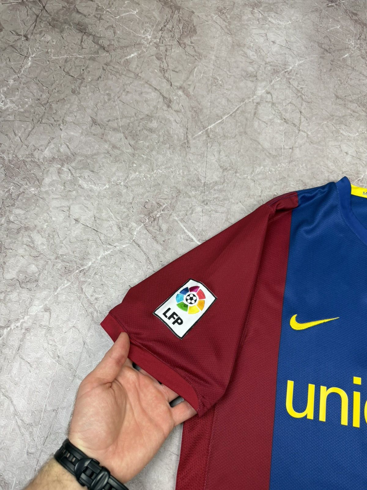 Nike Nike FC Barcelona 2008/09 — Gudjohnsen #7 Jersey Size M Size US M / EU 48-50 / 2 - 5 Thumbnail