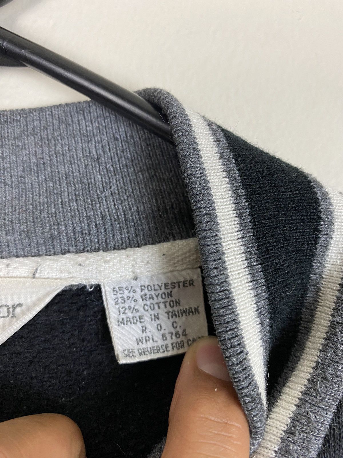 Christian Dior Monsieur Vintage Christian Dior Fleece Jacket Grey Stripe Size US XL / EU 56 / 4 - 4 Thumbnail