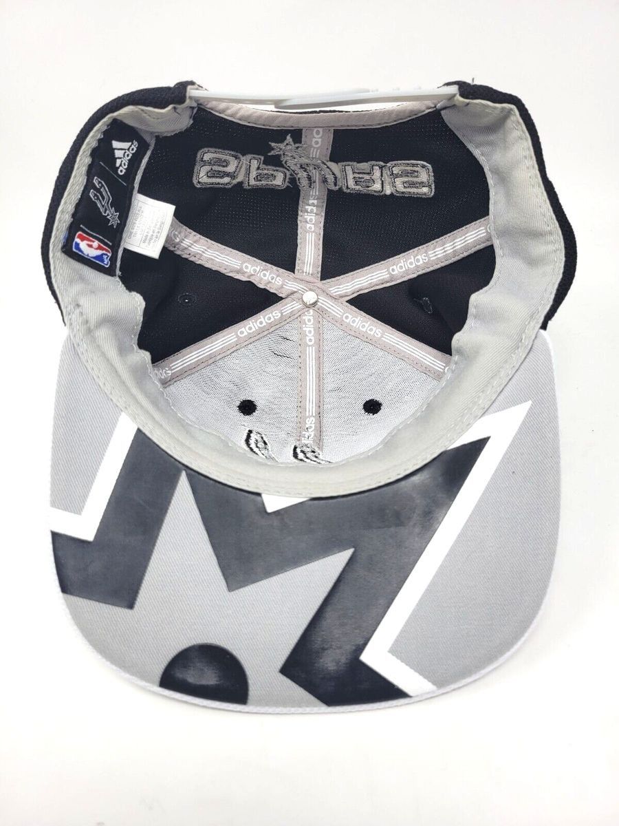 Adidas Adidas San Antonio Spurs NBA Snapback Cap 6-Panel Structured Size ONE SIZE - 5 Thumbnail
