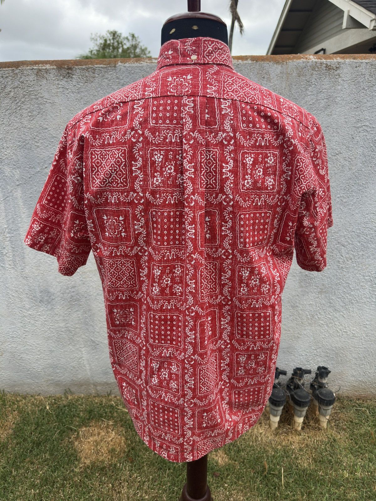 Reyn Spooner PreOwned Reyn Spooner Classic Red Hawaiian Print Men's M Size US M / EU 48-50 / 2 - 2 Thumbnail