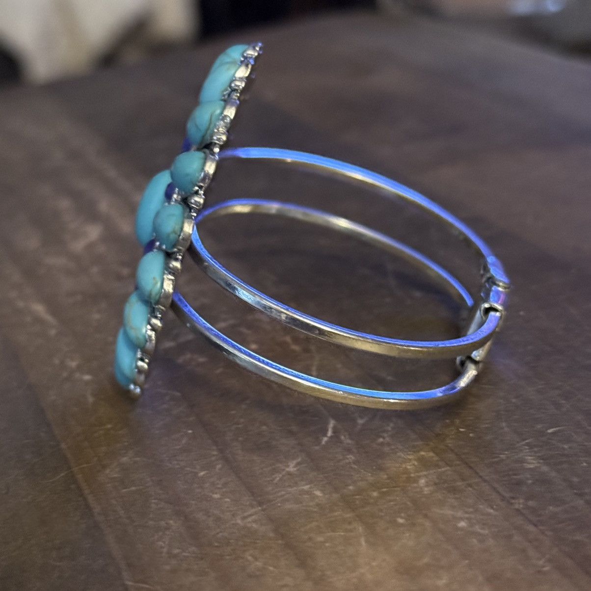 Other Silver tone turquoise Concho hinged clamper bracelet Size ONE SIZE - 5 Thumbnail