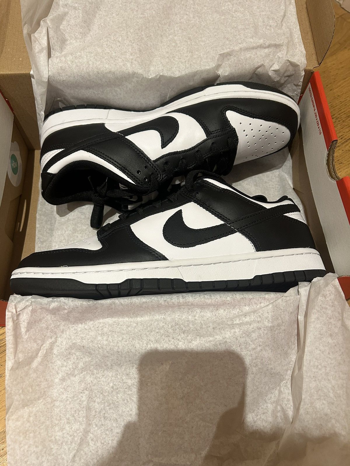 Nike Nike Dunk low retro panda Size US 9.5 / EU 42-43 - 2 Thumbnail