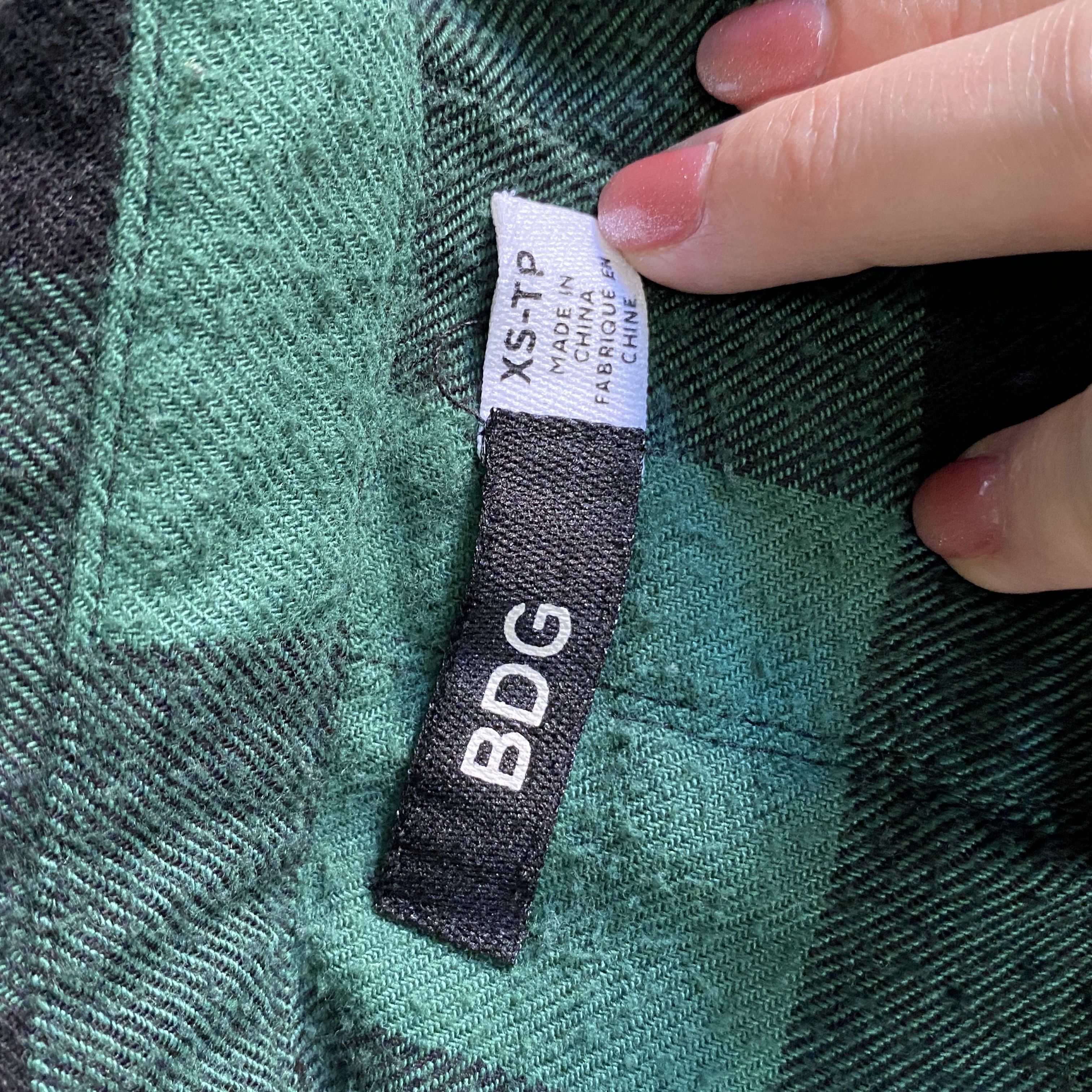Urban Outfitters BDG Urban Outfitters Green Black Plaid Tie Front Flannel Top Size XS / US 0-2 / IT 36-38 - 6 Thumbnail