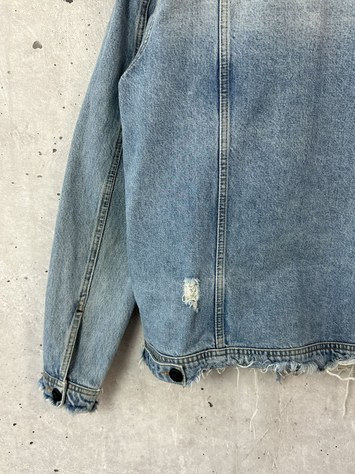 Won Hundred Won Hundred Distressed Washed Blue Men’s Denim Jacket Size US L / EU 52-54 / 3 - 11 Thumbnail