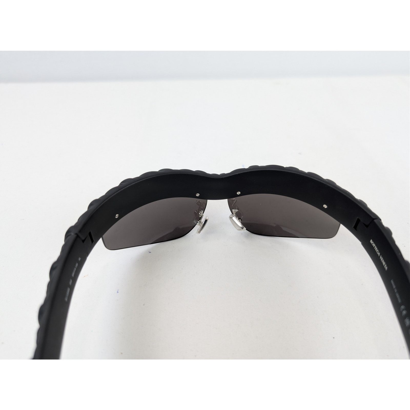 Bottega Veneta o1rshd1 Size: OS / Intrecciato Rim Sunglasses in Black Size ONE SIZE - 8 Thumbnail