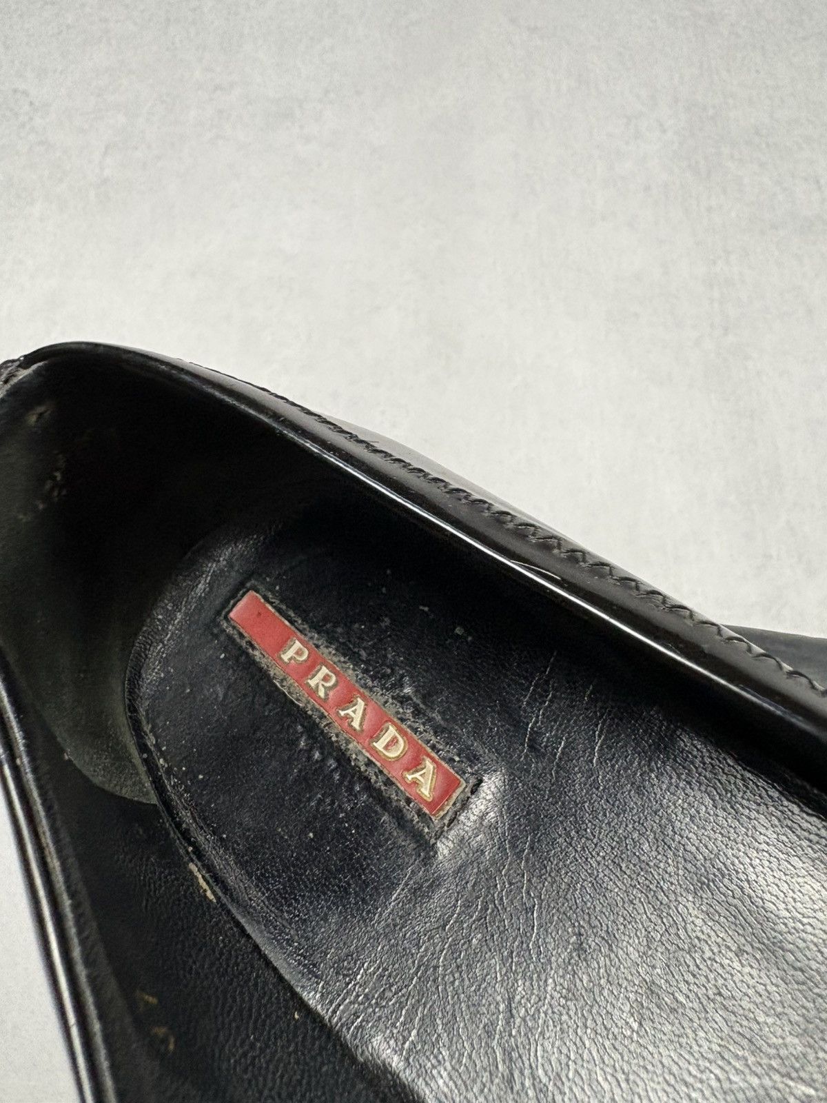 Prada Vintage Prada Black Patent Leather Flats Logo Plate Ballet Size US 7 / IT 37 - 6 Thumbnail