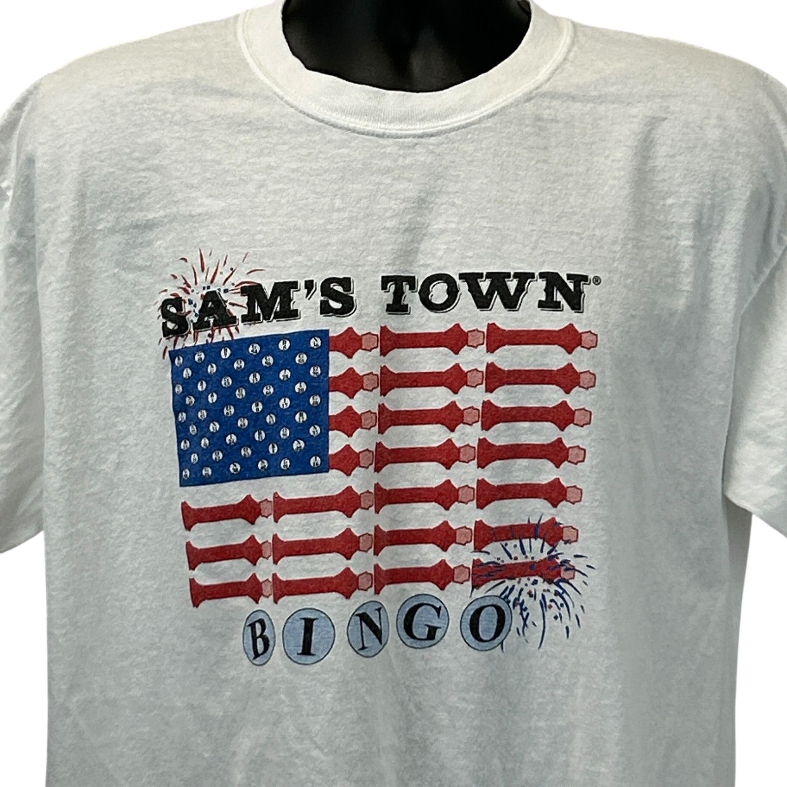 Gildan Vintage Sams Town Casino Bingo T Shirt Mens XL X-Large White Size US XL / EU 56 / 4 - 1 Thumbnail