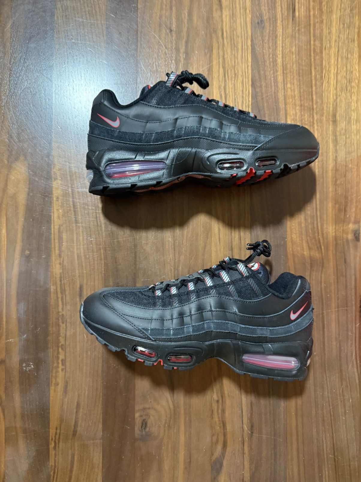 Nike Nike AIR MAX 95 'BIG BUBBLE BLACK UNIVERSITY RED' Size 11 Size US 11 / EU 44 - 2 Thumbnail