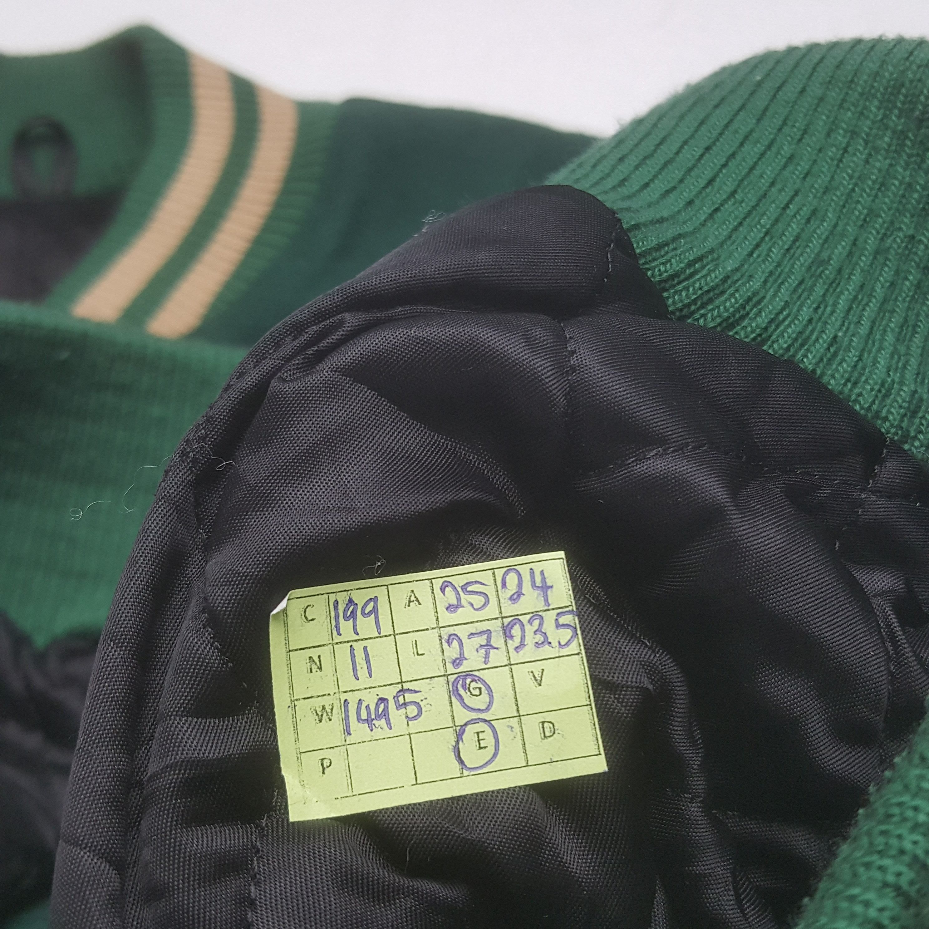 Vintage Vintage Lucky Strike Cigarettes Racing Varsity Jacket Size US XL / EU 56 / 4 - 8 Thumbnail