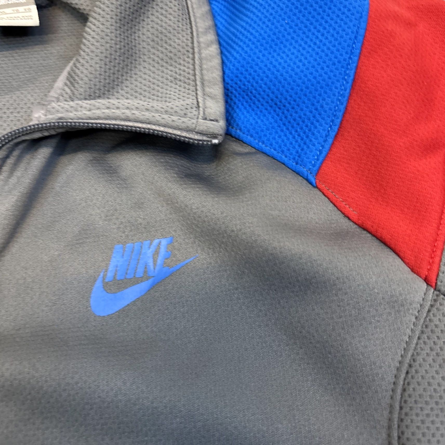 Nike VINTAGE Nike Track Jacket Full Zip Men XL Gray Tag - Mens Activewear Gray Size US XL / EU 56 / 4 - 2 Thumbnail