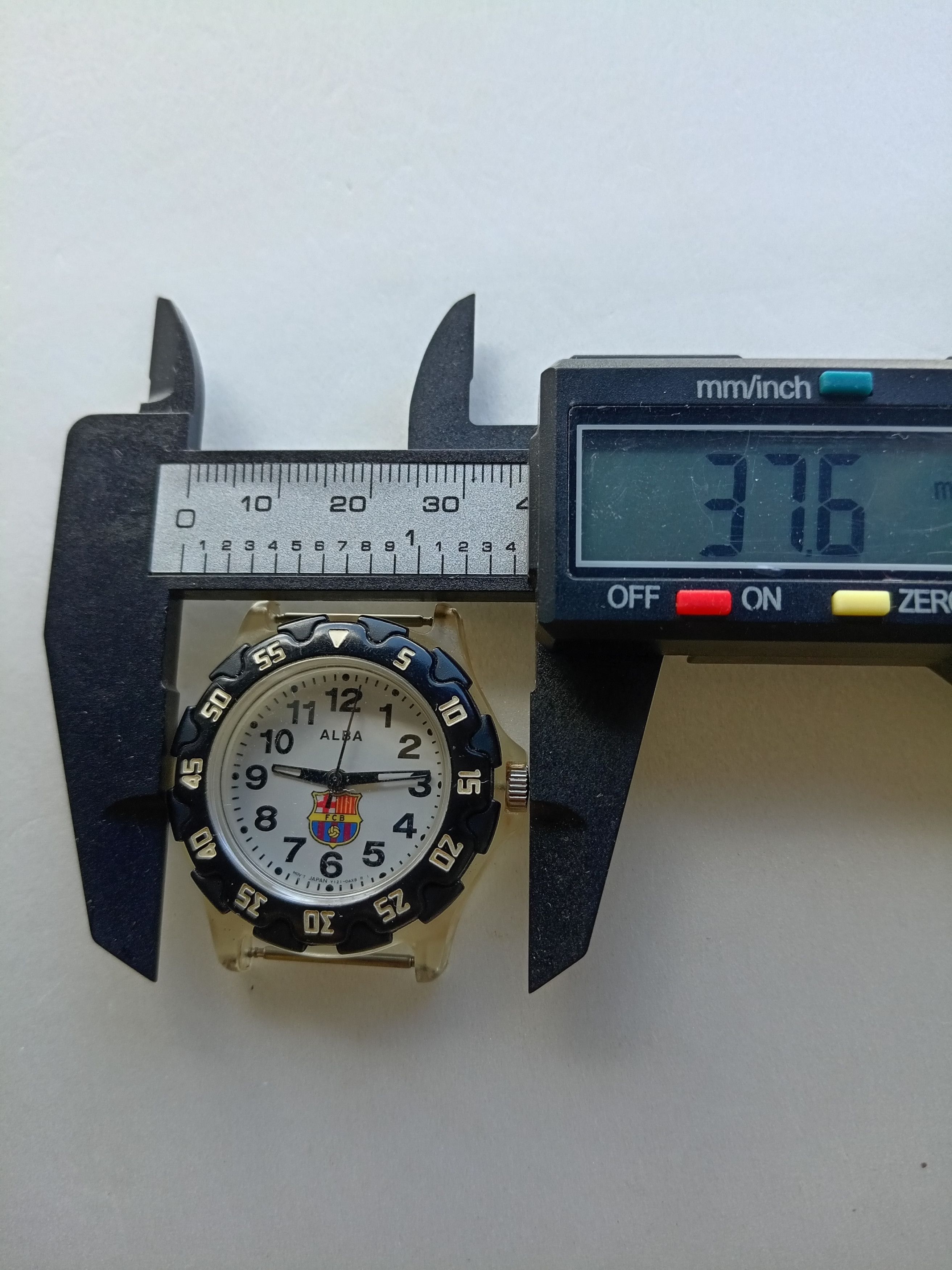 ALBA × Japanese Brand Seiko alba y121 FC Barcelona rare quarz watch Size ONE SIZE - 8 Thumbnail