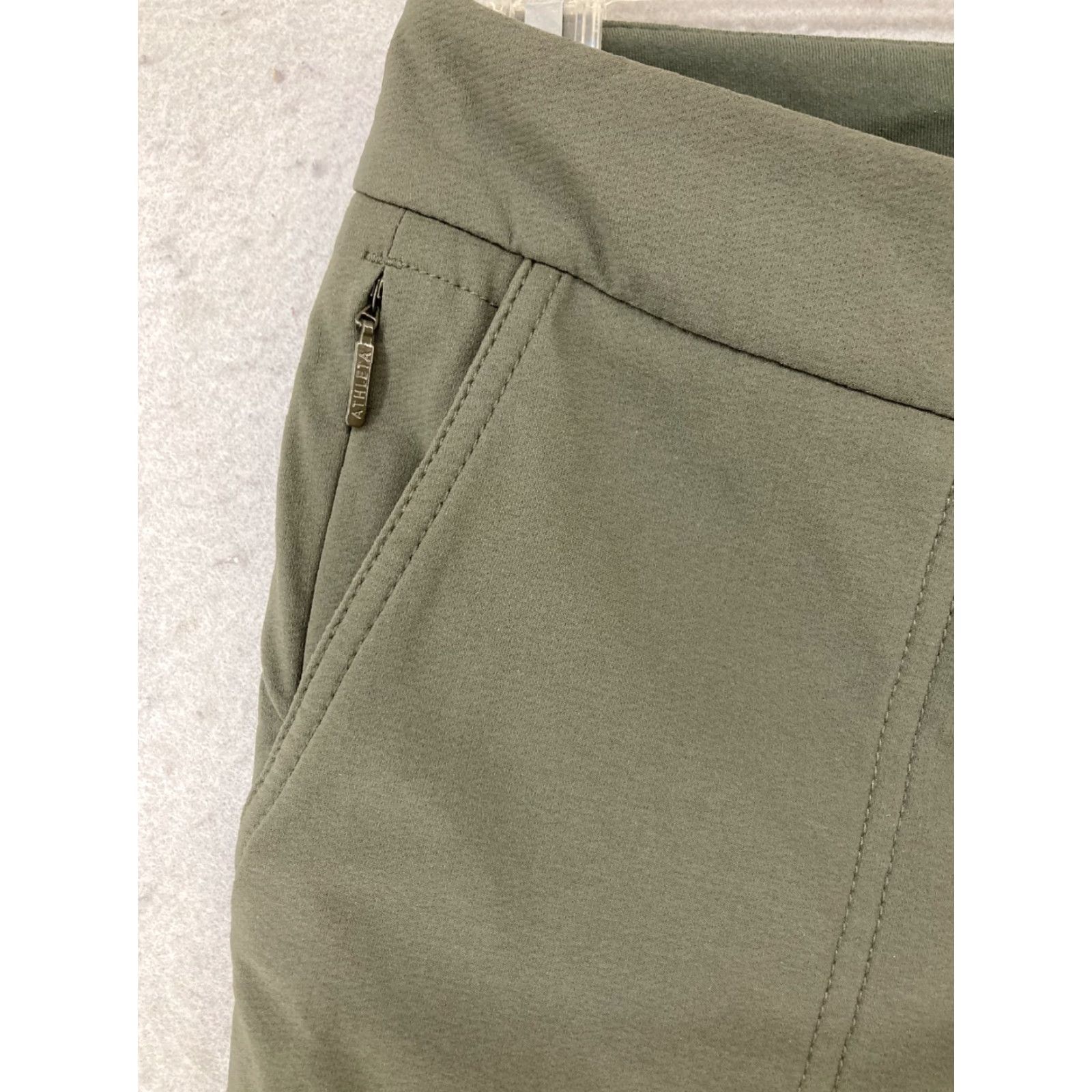 Athleta Athleta Women's Jogger Pants - Green Olive Nylon Spandex, 0, Pockets, Knit, Athletic, Regular | 30in Inseam, Tapered Altered Fit Size 25" / US 0 / IT 36 - 2 Thumbnail