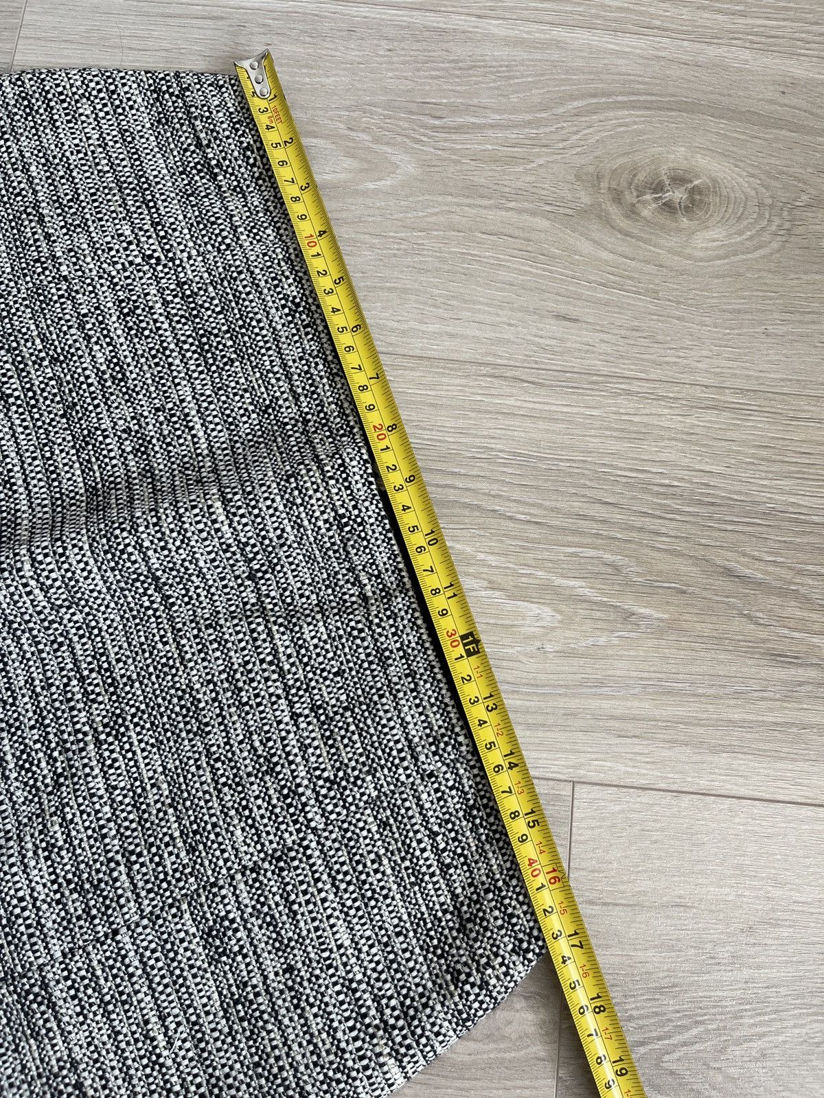 Max Mara Vintage Max Mara Wool Rich Blend Gray Skirt Size 34" / US 12 / IT 48 - 9 Thumbnail