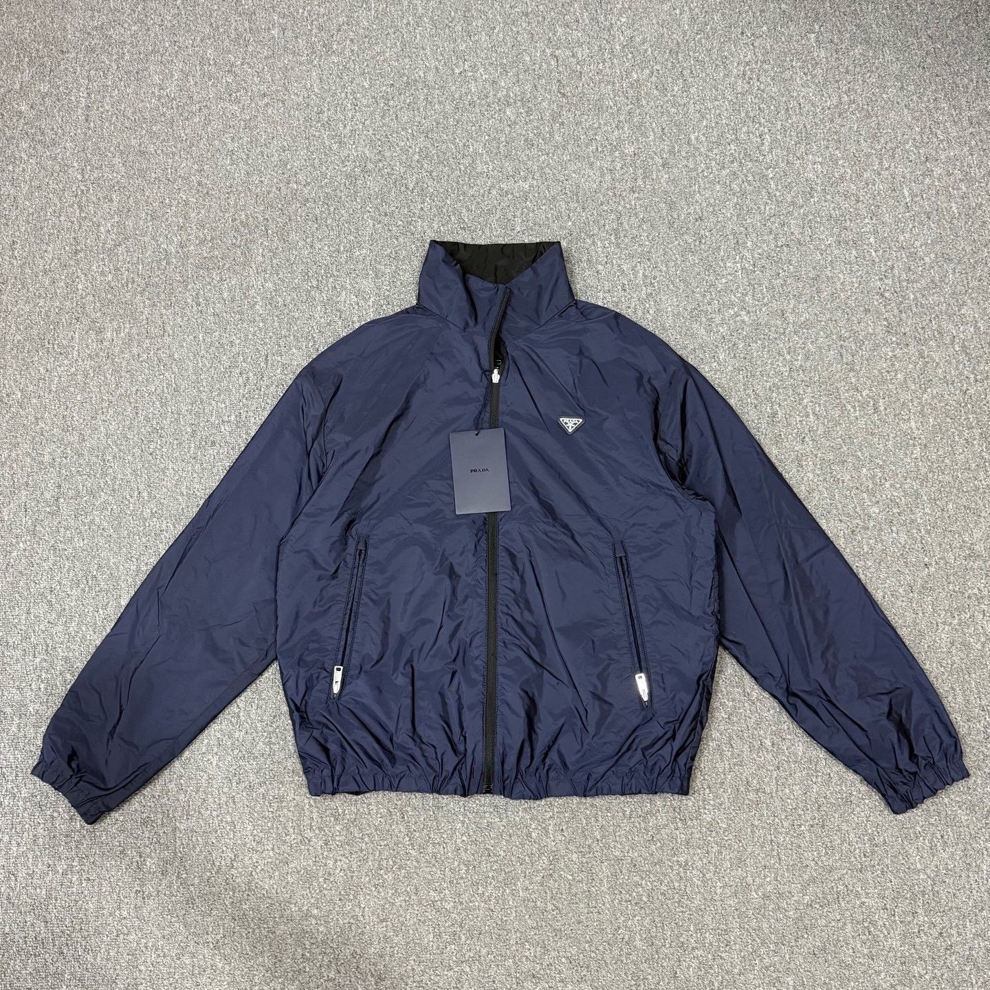 Prada Prada 2026 Reversible Triangle Logo Nylon Jacket Size US S / EU 44-46 / 1 - 1 Thumbnail