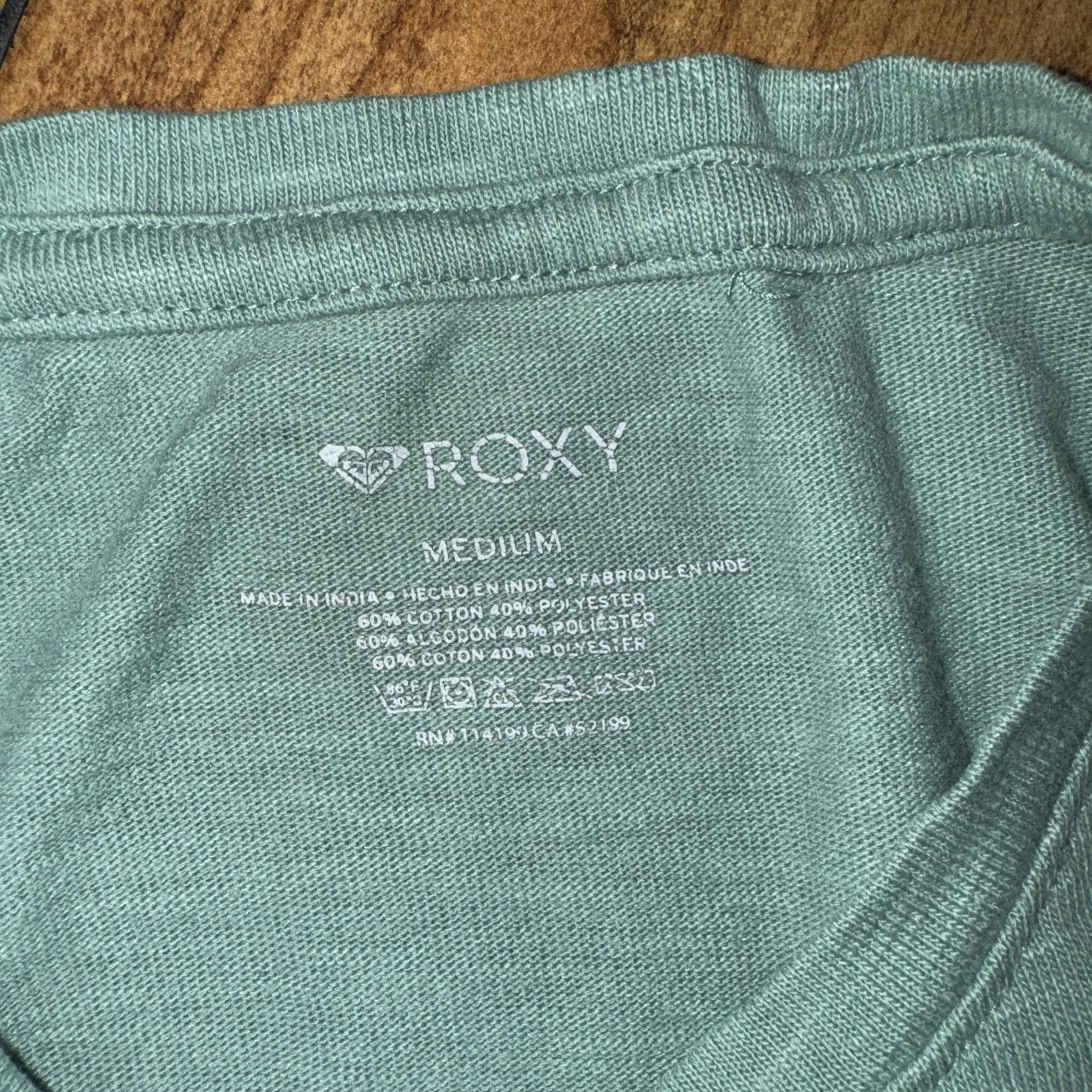 Vintage Roxy Crop Top T-Shirt Blue Medium Boxy Fit 18x17 Size M / US 6-8 / IT 42-44 - 4 Thumbnail