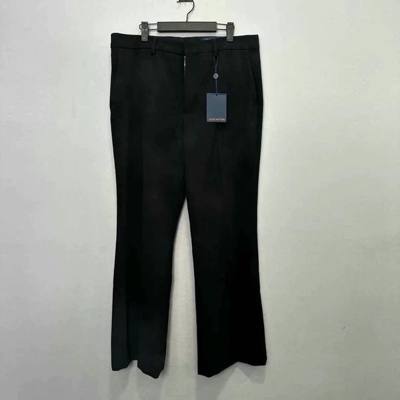Louis Vuitton LOUIS VUITTON size US 50 24 FIDO Solid Pocket Wool Straigh Size US 34 / EU 50 - 1 Thumbnail