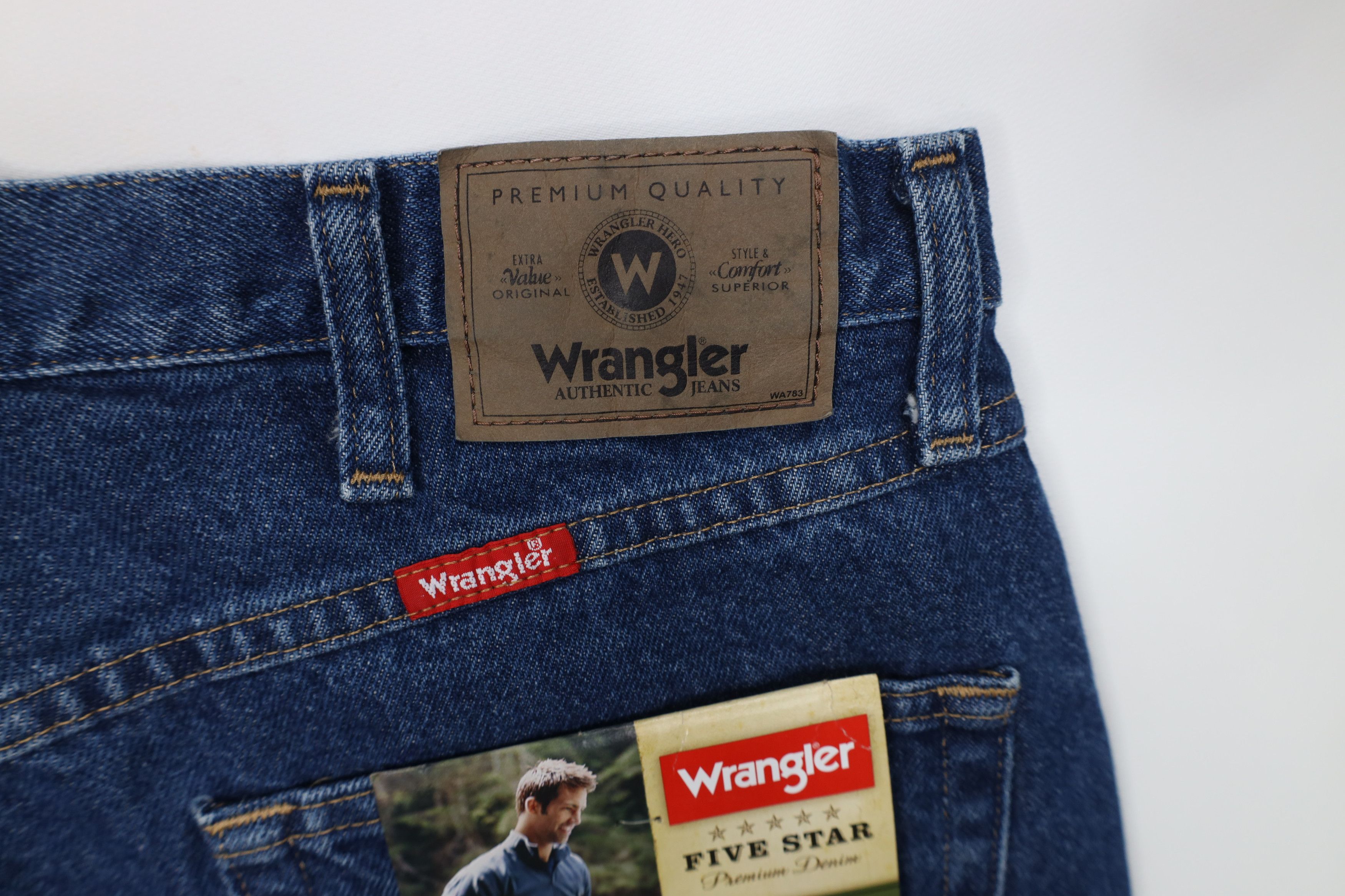 Wrangler Deadstock Vintage Y2K Wrangler Fit Straight Leg Denim Jeans Size US 36 / EU 52 - 14 Thumbnail